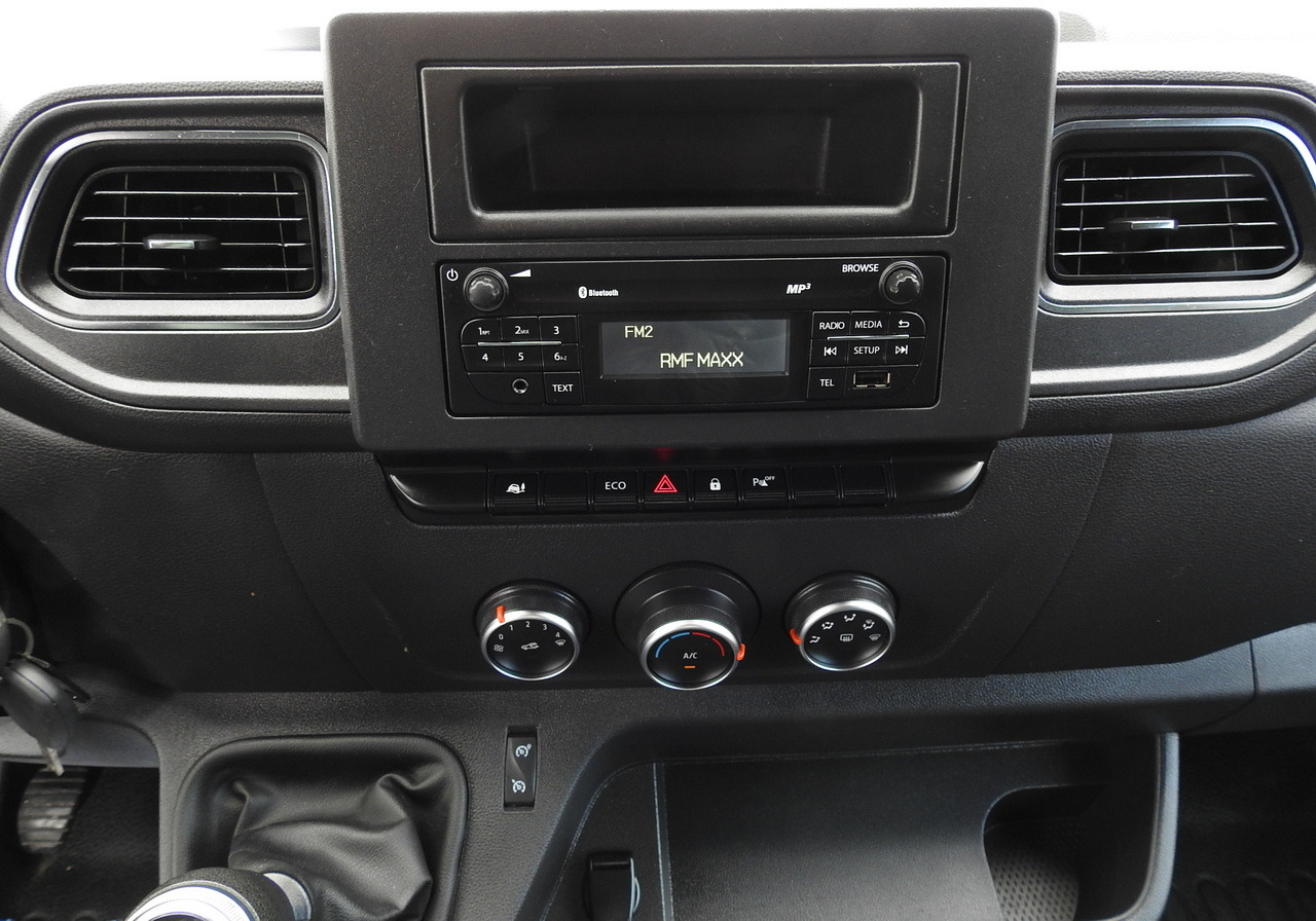 Furgón OPEL MOVANO BOX DELIVERY VAN 7 SEATS CRUISE CONTROL LED LIGHTS AIR CONDITIONING 135HP: foto 31 Furgón OPEL MOVANO BOX DELIVERY VAN 7 SEATS CRUISE CONTROL LED LIGHTS AIR CONDITIONING 135HP: foto 31