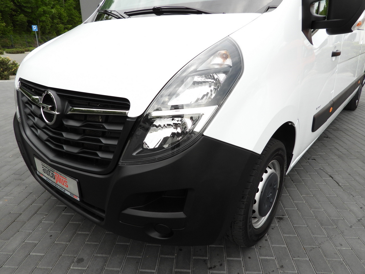 Furgón OPEL MOVANO BOX DELIVERY VAN 7 SEATS CRUISE CONTROL LED LIGHTS AIR CONDITIONING 135HP: foto 19 Furgón OPEL MOVANO BOX DELIVERY VAN 7 SEATS CRUISE CONTROL LED LIGHTS AIR CONDITIONING 135HP: foto 19