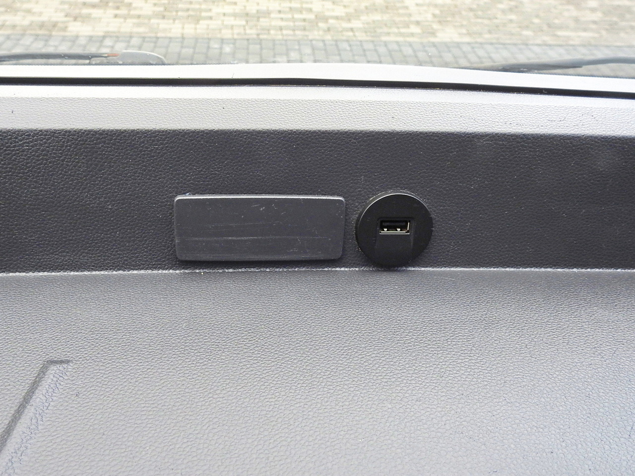 Furgón OPEL MOVANO BOX DELIVERY VAN 7 SEATS CRUISE CONTROL LED LIGHTS AIR CONDITIONING 135HP: foto 33 Furgón OPEL MOVANO BOX DELIVERY VAN 7 SEATS CRUISE CONTROL LED LIGHTS AIR CONDITIONING 135HP: foto 33