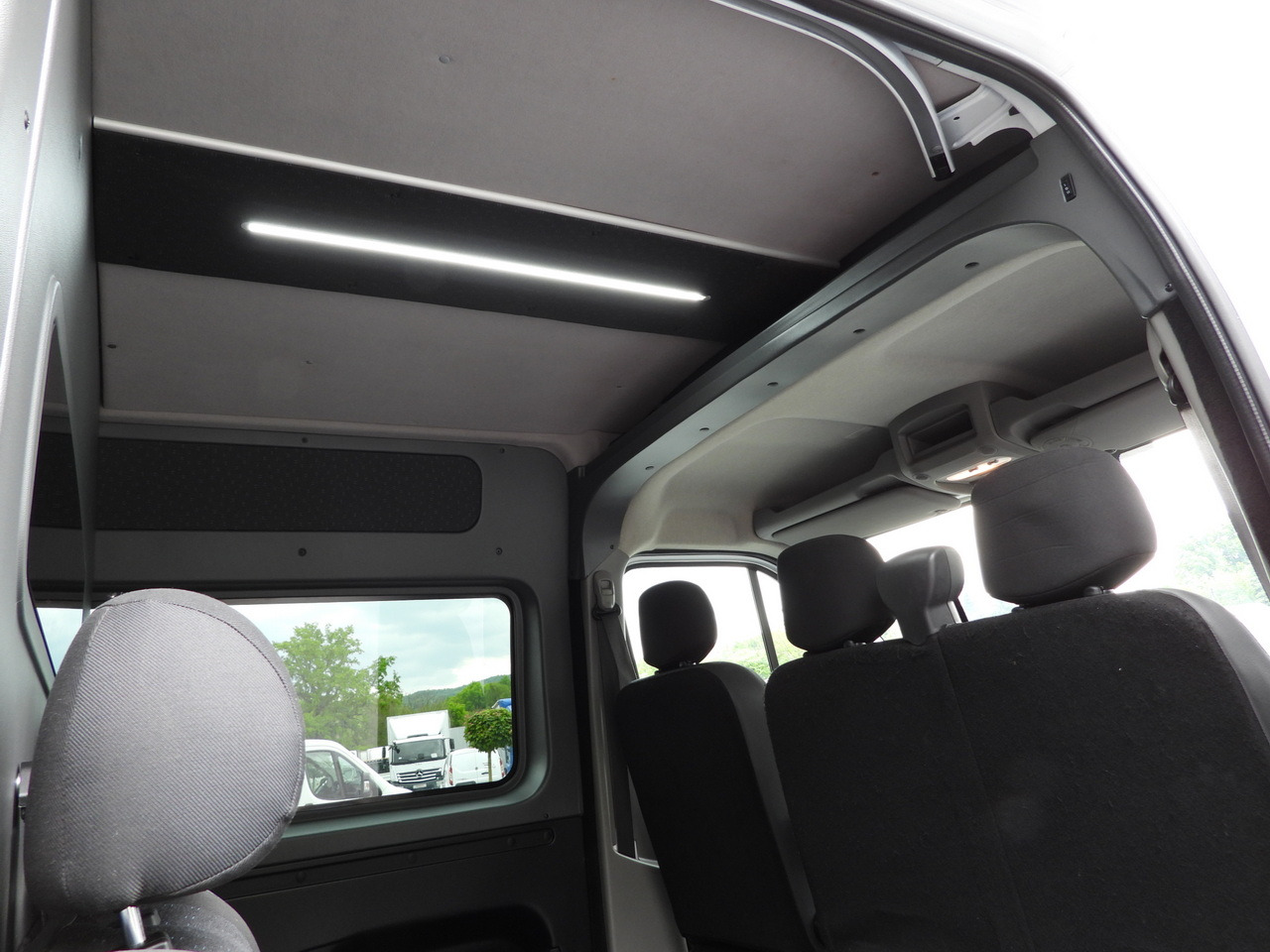 Furgón OPEL MOVANO BOX DELIVERY VAN 7 SEATS CRUISE CONTROL LED LIGHTS AIR CONDITIONING 135HP: foto 39 Furgón OPEL MOVANO BOX DELIVERY VAN 7 SEATS CRUISE CONTROL LED LIGHTS AIR CONDITIONING 135HP: foto 39