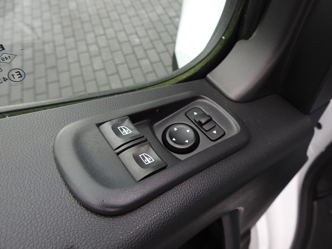 Furgón OPEL MOVANO BOX DELIVERY VAN 7 SEATS CRUISE CONTROL LED LIGHTS AIR CONDITIONING 135HP: foto 26 Furgón OPEL MOVANO BOX DELIVERY VAN 7 SEATS CRUISE CONTROL LED LIGHTS AIR CONDITIONING 135HP: foto 26