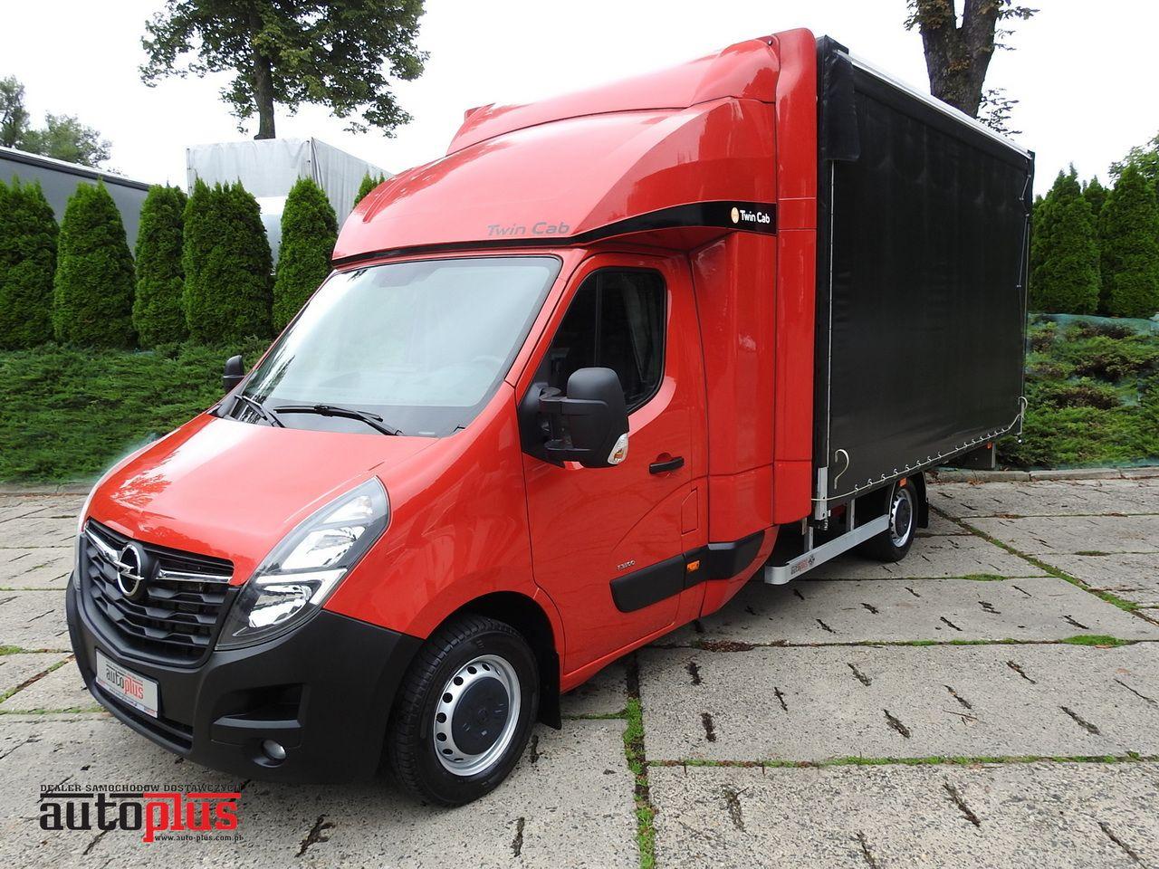 OPEL MOVANO - Furgoneta con lona: foto 1 OPEL MOVANO - Furgoneta con lona: foto 1