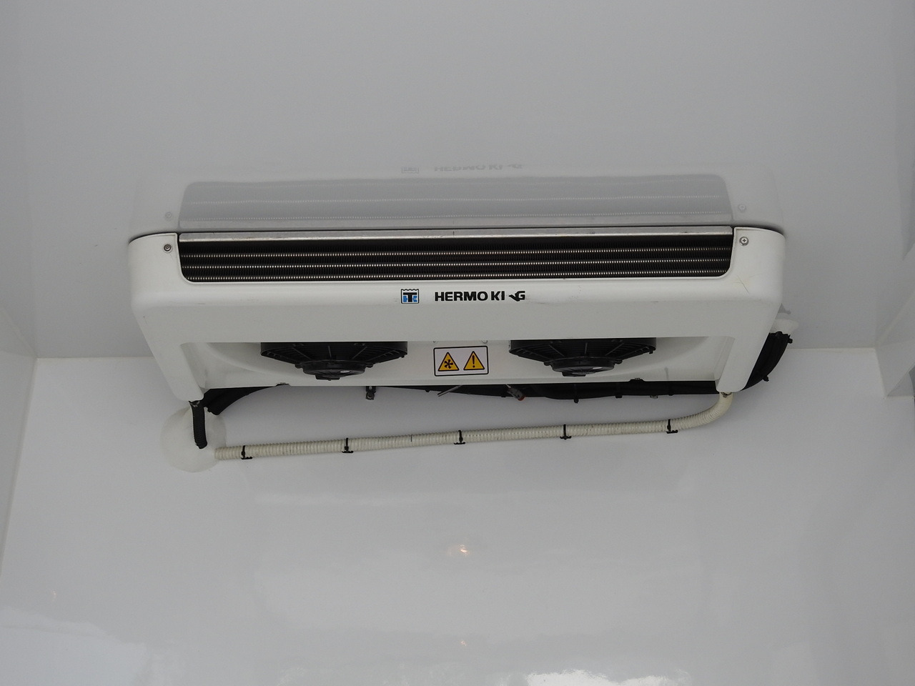 Leasing de OPEL MOVANO REFRIGERATOR VAN 0*C HEATING FUNCTION AIR CONDITIONING  140HP OPEL MOVANO REFRIGERATOR VAN 0*C HEATING FUNCTION AIR CONDITIONING  140HP: foto 24