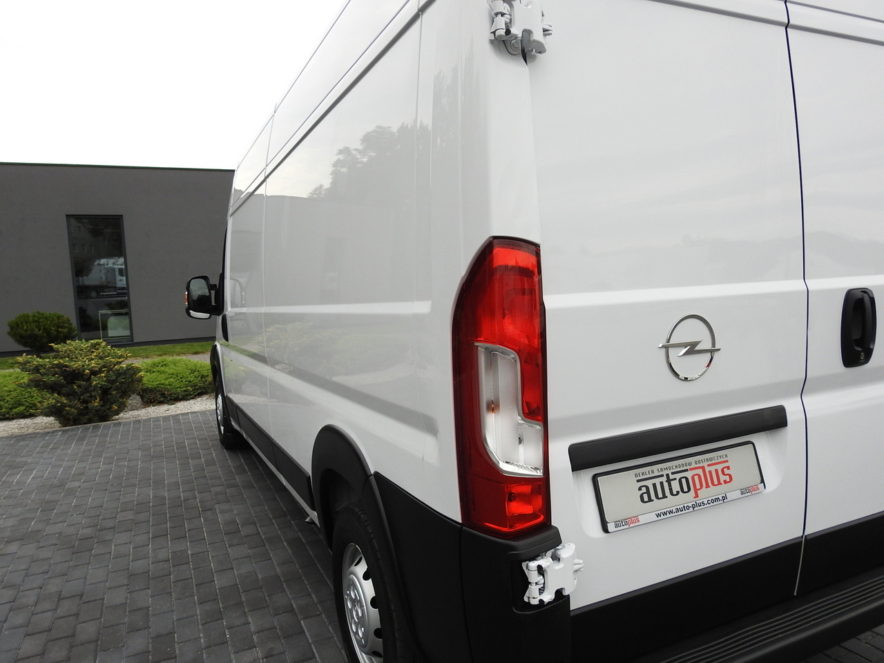 Leasing de OPEL MOVANO REFRIGERATOR VAN 0*C HEATING FUNCTION AIR CONDITIONING  140HP OPEL MOVANO REFRIGERATOR VAN 0*C HEATING FUNCTION AIR CONDITIONING  140HP: foto 17