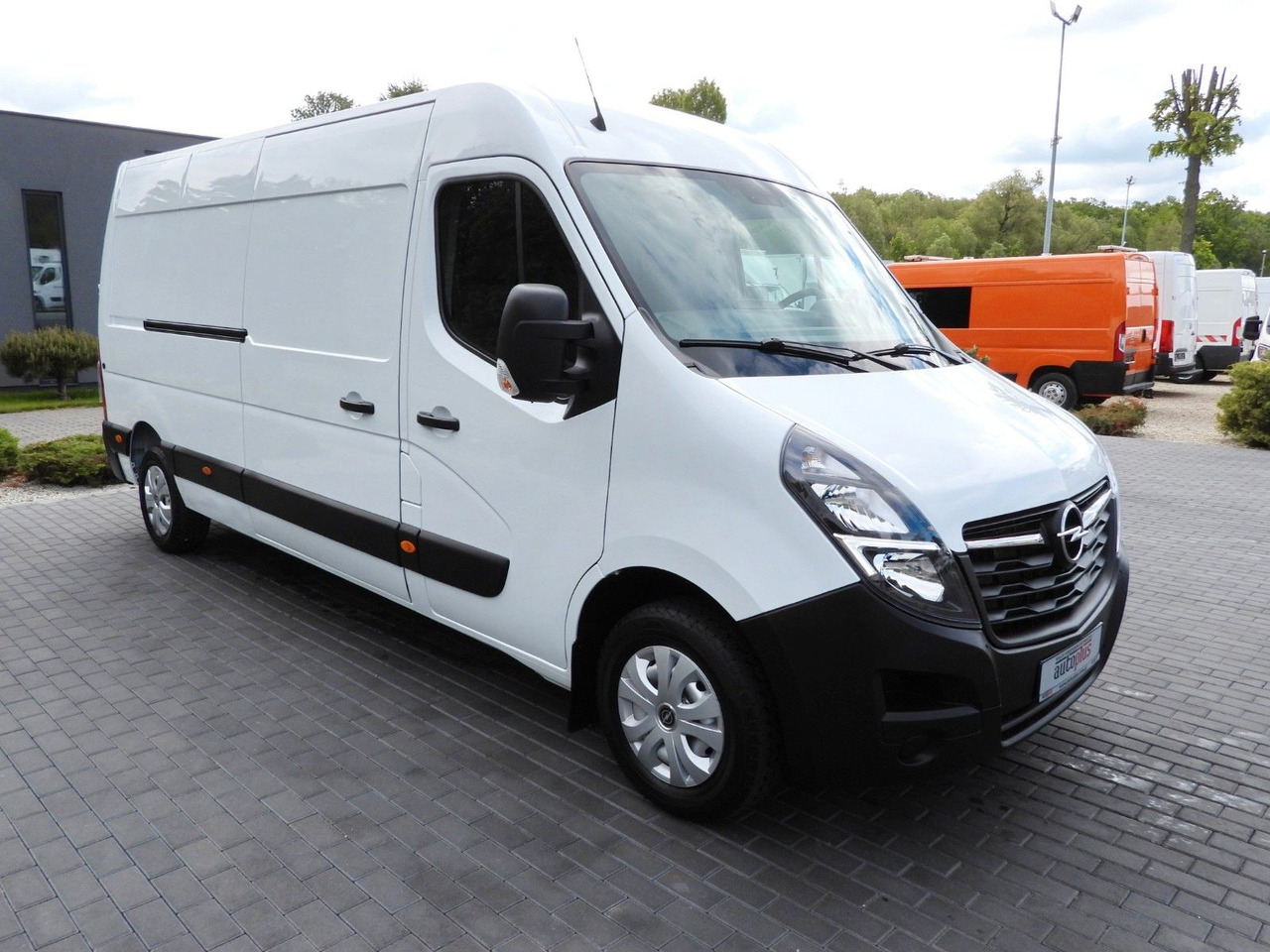 Opel MOVANO KASTENWAGEN KLIMAANLAGE LED LICHTER 150PS Opel MOVANO KASTENWAGEN KLIMAANLAGE LED LICHTER 150PS - Furgón: foto 4 Opel MOVANO KASTENWAGEN KLIMAANLAGE LED LICHTER 150PS Opel MOVANO KASTENWAGEN KLIMAANLAGE LED LICHTER 150PS - Furgón: foto 4