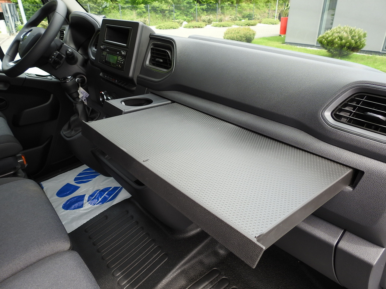 Furgoneta frigorifica RENAULT MASTER NEW REGRIGERATOR BOX -10*C 8 PALLETS CRUISE CONTROL AIR CONDITIONING LED LIGHTS GUARANTEE 165HP: foto 41 Furgoneta frigorifica RENAULT MASTER NEW REGRIGERATOR BOX -10*C 8 PALLETS CRUISE CONTROL AIR CONDITIONING LED LIGHTS GUARANTEE 165HP: foto 41