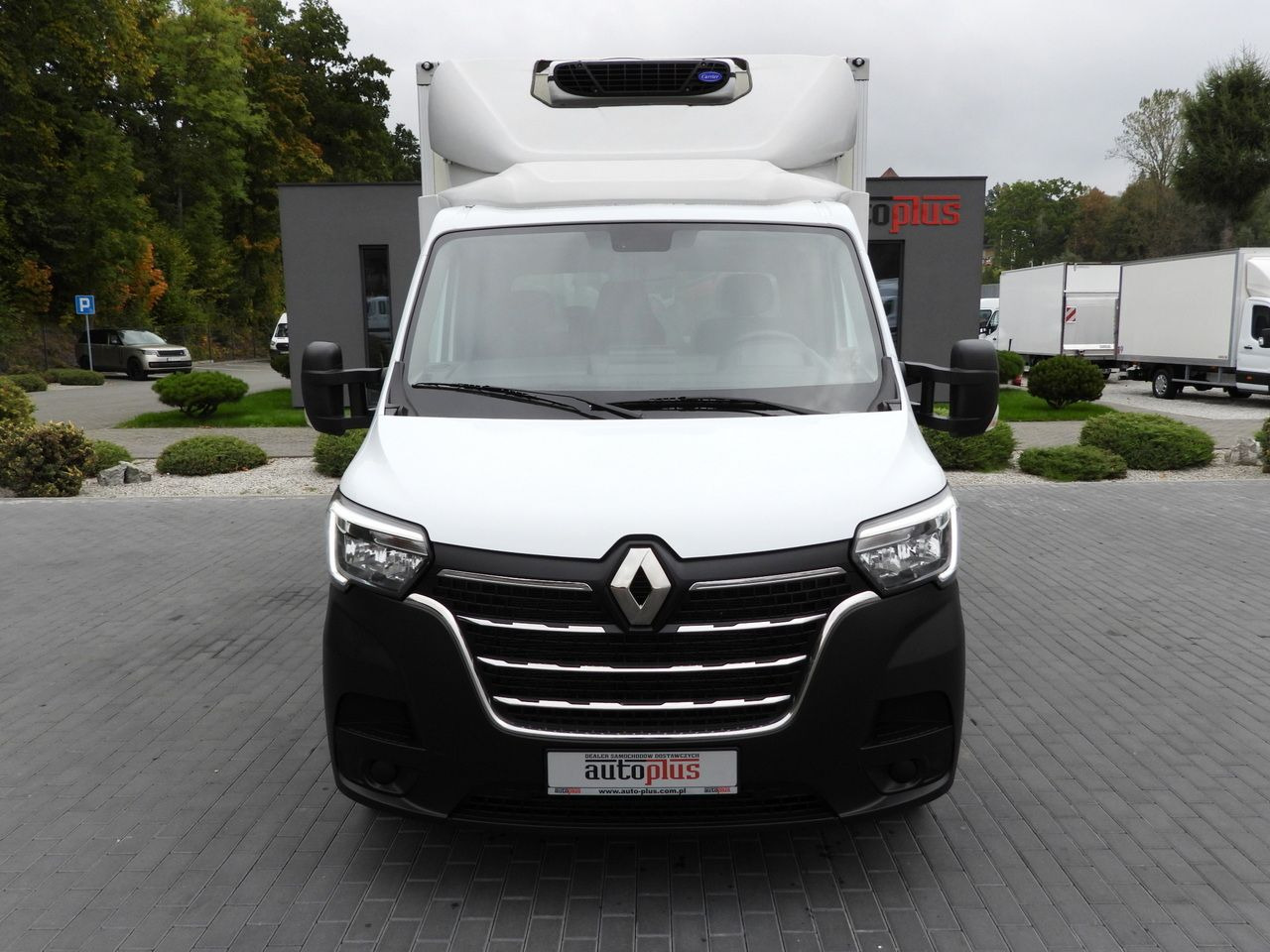 RENAULT MASTER REGRIGERATOR BOX 0*C LED LIGHTS AIR CONDITIONING 165HP - Furgoneta frigorifica: foto 5 RENAULT MASTER REGRIGERATOR BOX 0*C LED LIGHTS AIR CONDITIONING 165HP - Furgoneta frigorifica: foto 5
