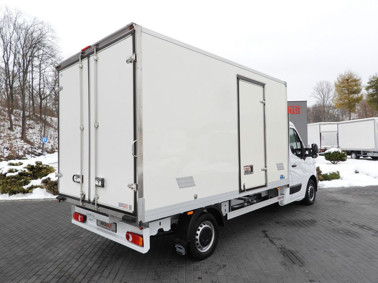 RENAULT MASTER REGRIGERATOR BOX 0*C LED LIGHTS AIR CONDITIONING 165HP - Furgoneta frigorifica: foto 3 RENAULT MASTER REGRIGERATOR BOX 0*C LED LIGHTS AIR CONDITIONING 165HP - Furgoneta frigorifica: foto 3