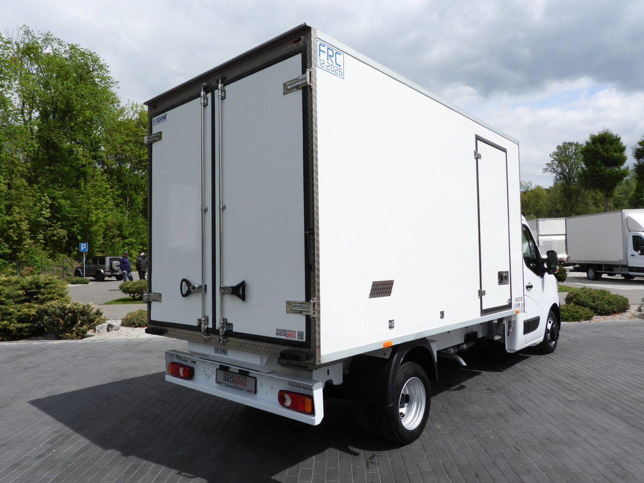 RENAULT MASTER REGRIGERATOR BOX -10*C CRUISE CONTROL LED LIGHTS TWIN WHEELS AIR CONDITIONING 145HP - Furgoneta frigorifica: foto 3 RENAULT MASTER REGRIGERATOR BOX -10*C CRUISE CONTROL LED LIGHTS TWIN WHEELS AIR CONDITIONING 145HP - Furgoneta frigorifica: foto 3