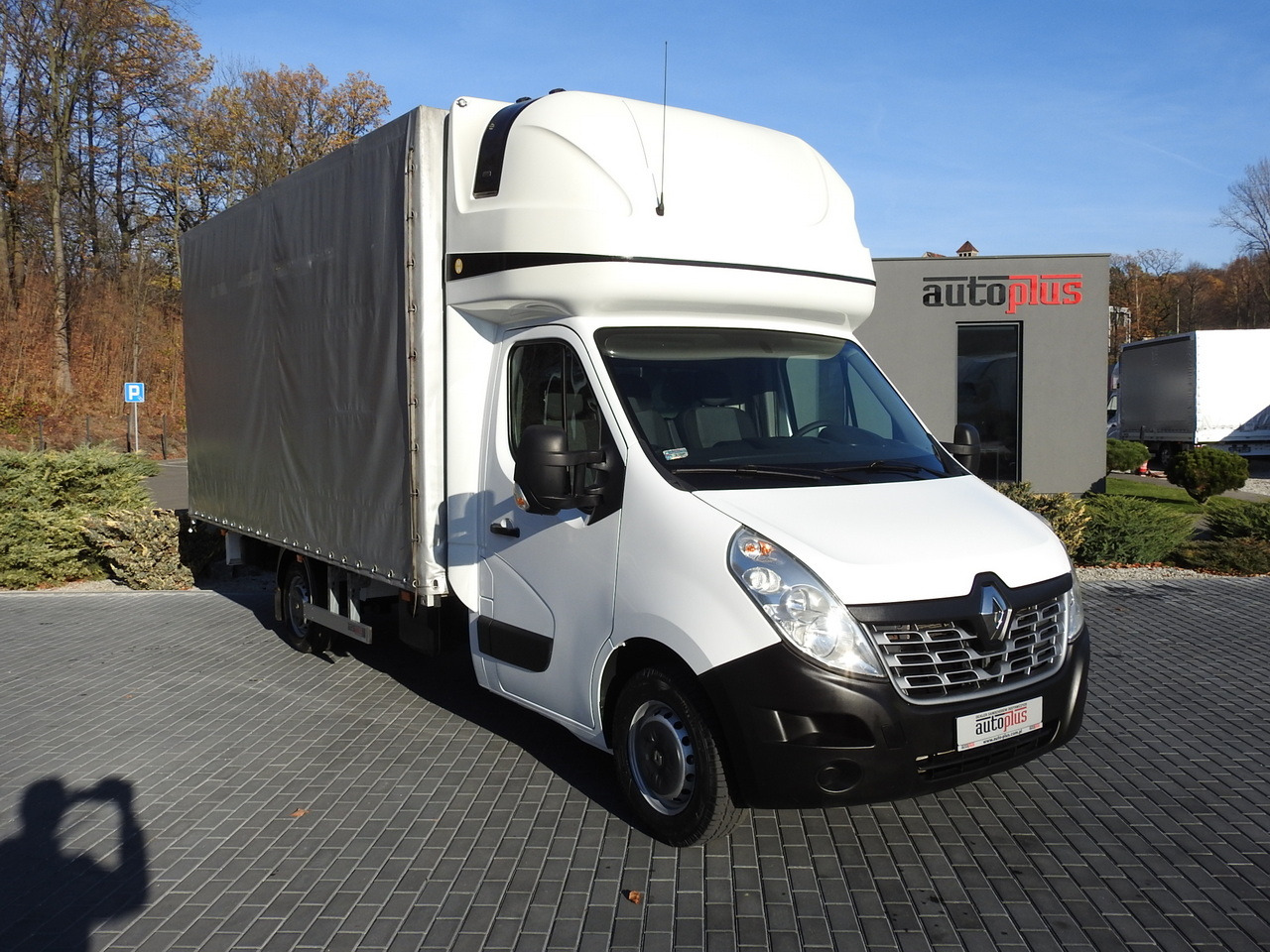 RENAULT MASTER TARPAULIN 10 PALLETS CRUISE CONTROL AIR CONDITIONING PNEUMATICS  170HP - Furgoneta con lona: foto 4 RENAULT MASTER TARPAULIN 10 PALLETS CRUISE CONTROL AIR CONDITIONING PNEUMATICS  170HP - Furgoneta con lona: foto 4