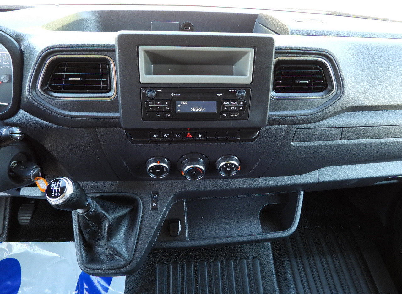 Furgoneta con lona RENAULT MASTER TARPAULIN 10 PALLETS WEBASTO CRUISE CONTROL LED LIGHTS AIR CONDITIONING 165HP: foto 32 Furgoneta con lona RENAULT MASTER TARPAULIN 10 PALLETS WEBASTO CRUISE CONTROL LED LIGHTS AIR CONDITIONING 165HP: foto 32