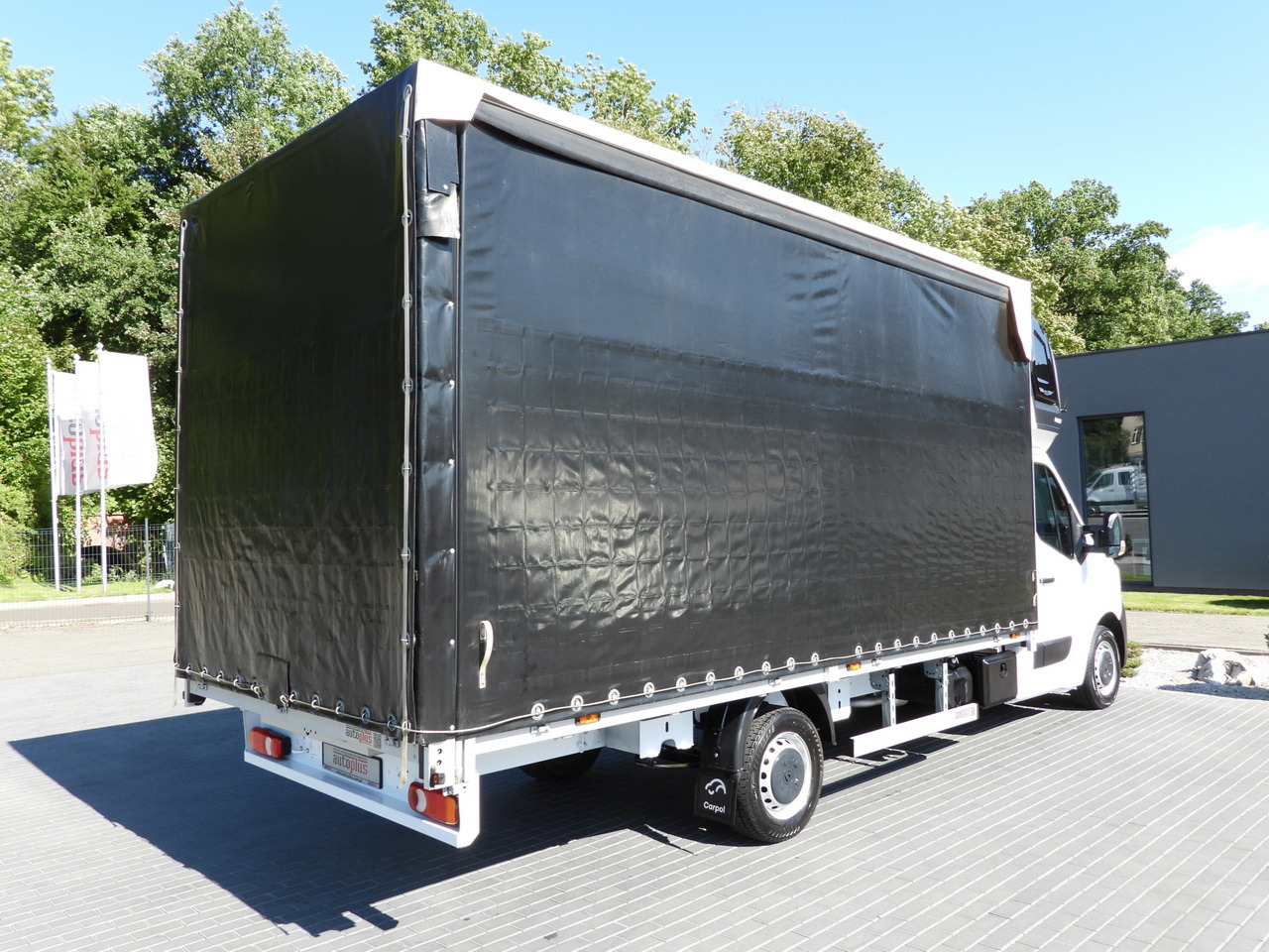 RENAULT MASTER TARPAULIN 10 PALLETS WEBASTO CRUISE CONTROL LED LIGHTS AIR CONDITIONING  165HP - Furgoneta con lona: foto 3 RENAULT MASTER TARPAULIN 10 PALLETS WEBASTO CRUISE CONTROL LED LIGHTS AIR CONDITIONING  165HP - Furgoneta con lona: foto 3