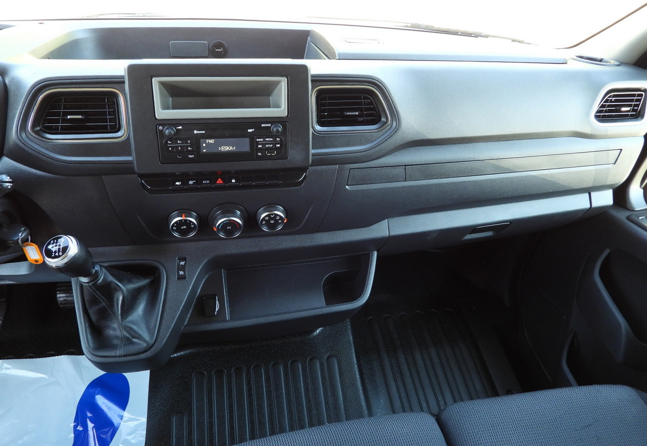 Furgoneta con lona RENAULT MASTER TARPAULIN 10 PALLETS WEBASTO CRUISE CONTROL LED LIGHTS AIR CONDITIONING 165HP: foto 31 Furgoneta con lona RENAULT MASTER TARPAULIN 10 PALLETS WEBASTO CRUISE CONTROL LED LIGHTS AIR CONDITIONING 165HP: foto 31