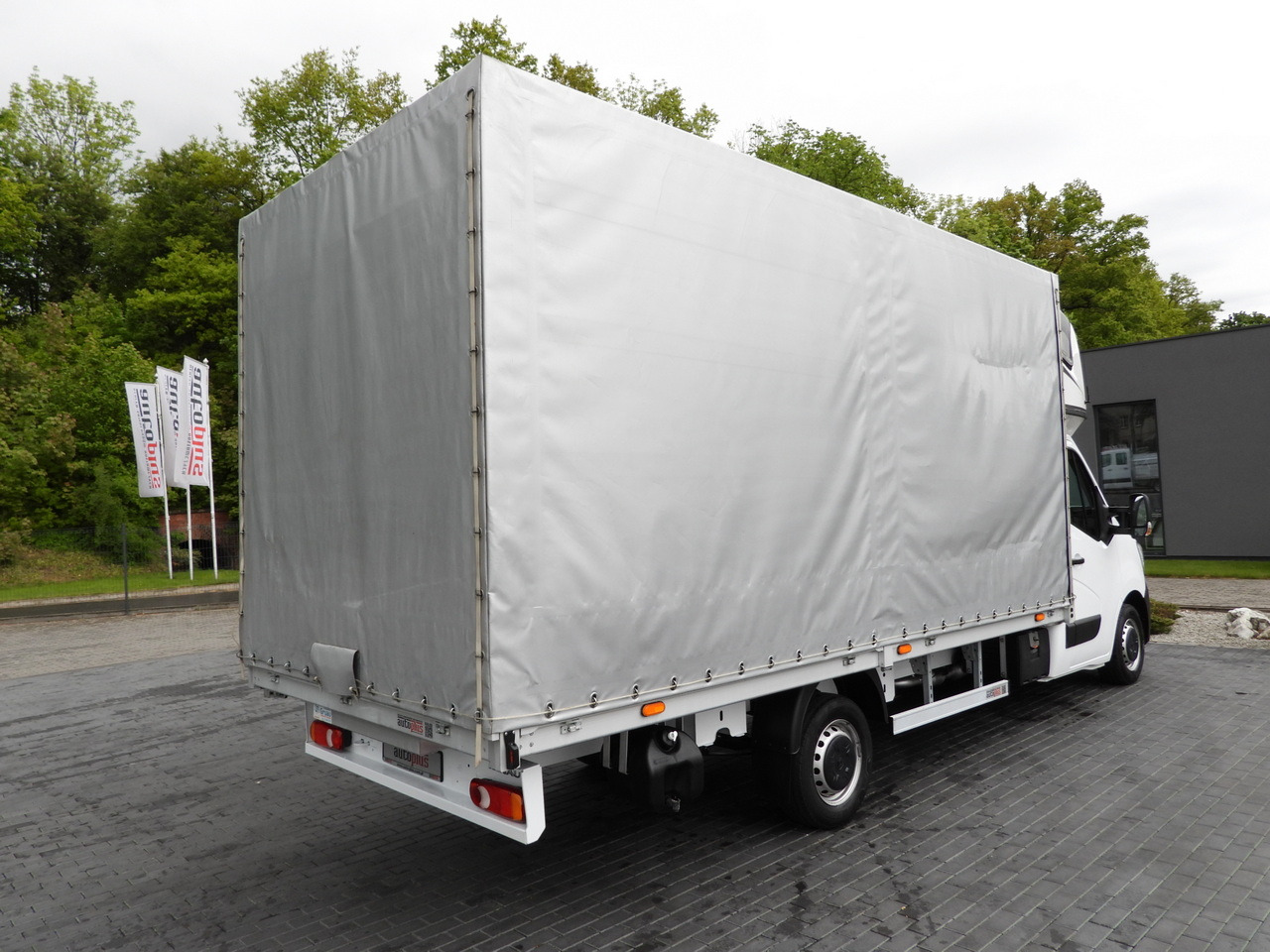 Furgoneta con lona RENAULT MASTER  TARPAULIN 10 PALLETS WEBASTO CRUISE CONTROL LED LIGHTS PNEUMATICS AIR CONDITIONING  165HP: foto 13