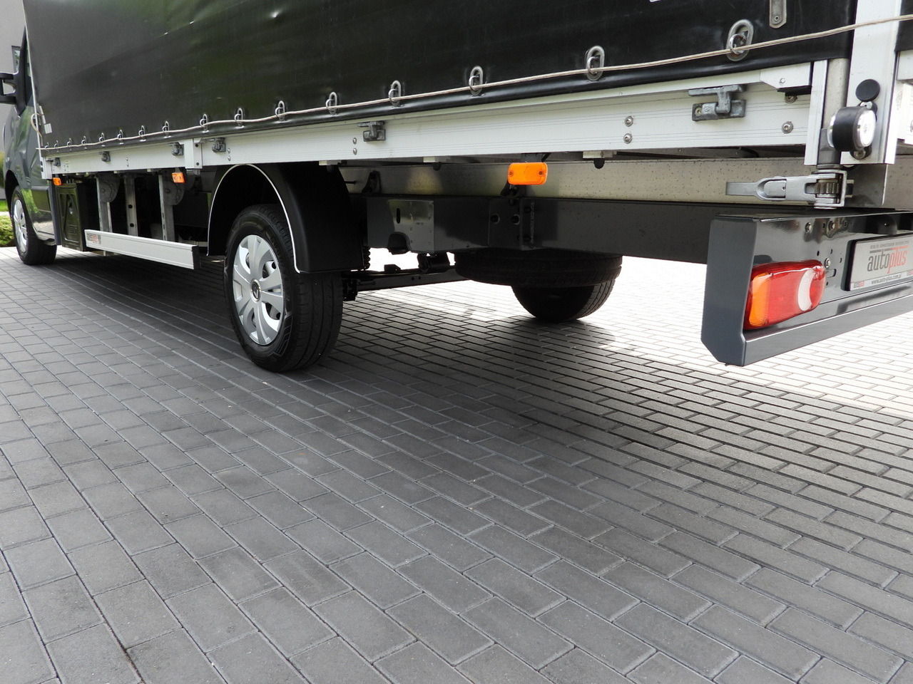 Furgoneta con lona RENAULT MASTER TARPAULIN 10 PALLETS WEBASTO CRUISE CONTROL LED LIGHTS PNEUMATICS AIR CONDITIONING  165HP: foto 16