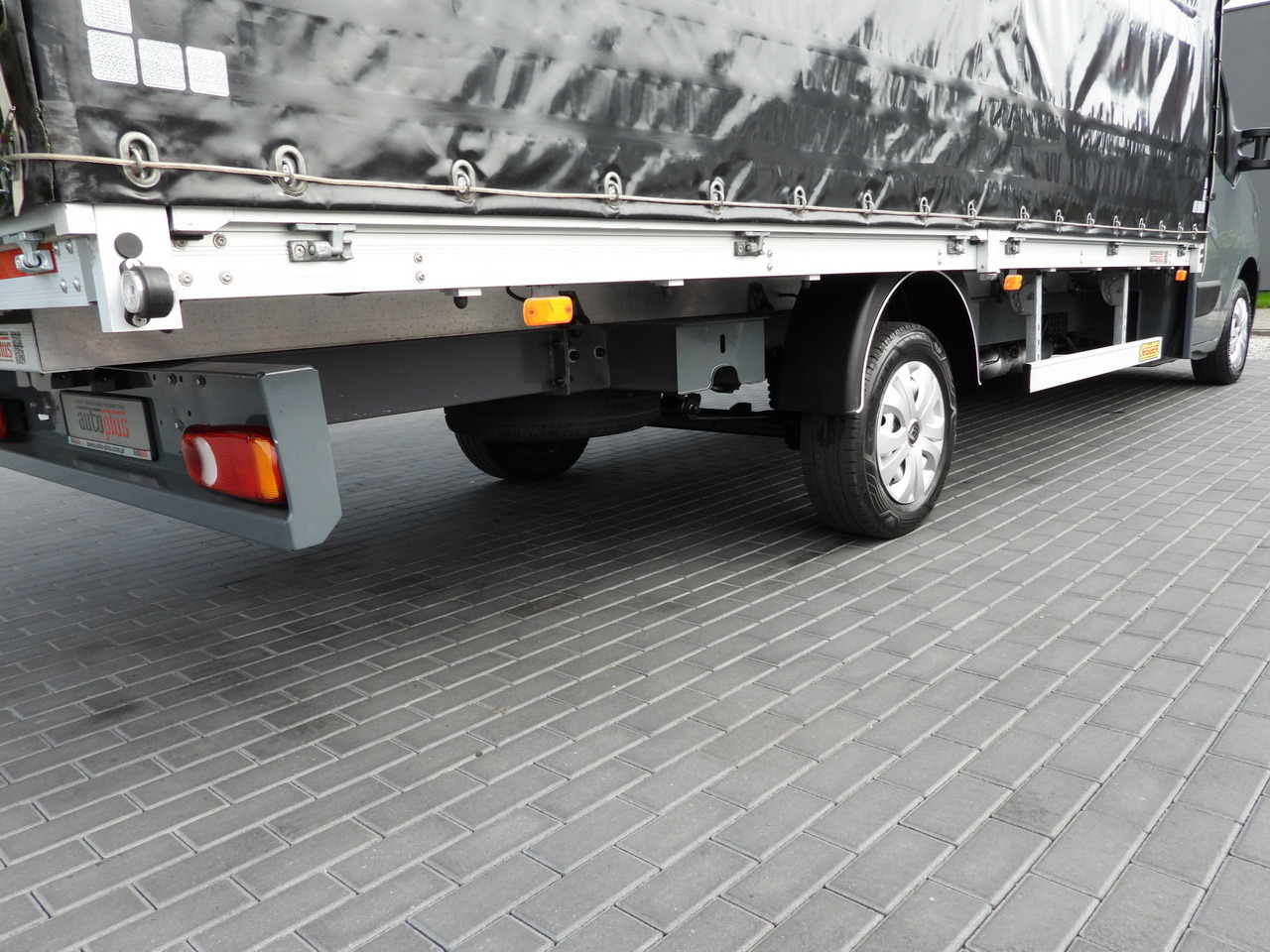 Furgoneta con lona RENAULT MASTER TARPAULIN 10 PALLETS WEBASTO CRUISE CONTROL LED LIGHTS PNEUMATICS AIR CONDITIONING  165HP: foto 17