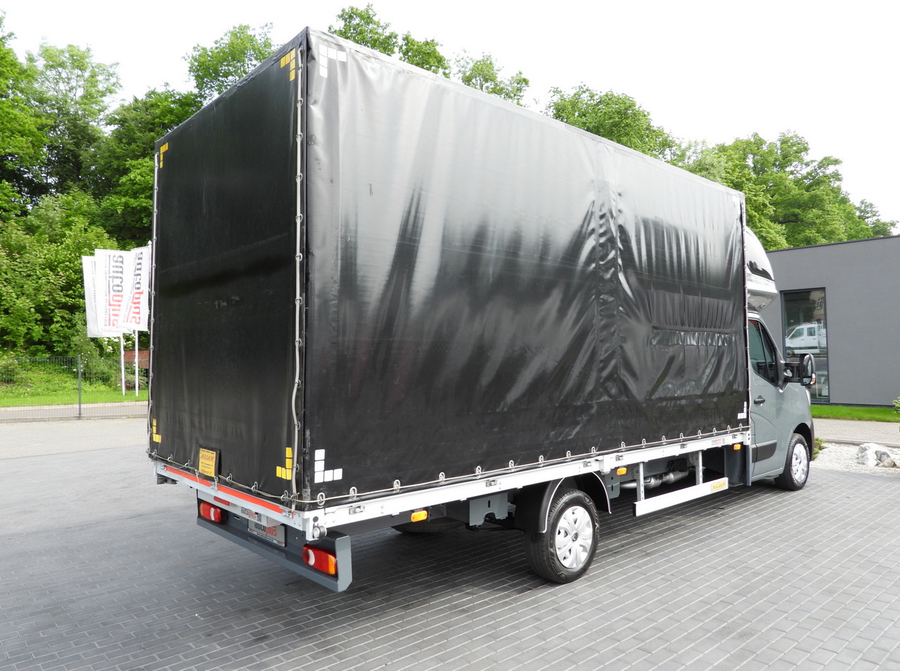 Furgoneta con lona RENAULT MASTER TARPAULIN 10 PALLETS WEBASTO CRUISE CONTROL LED LIGHTS PNEUMATICS AIR CONDITIONING  165HP: foto 13