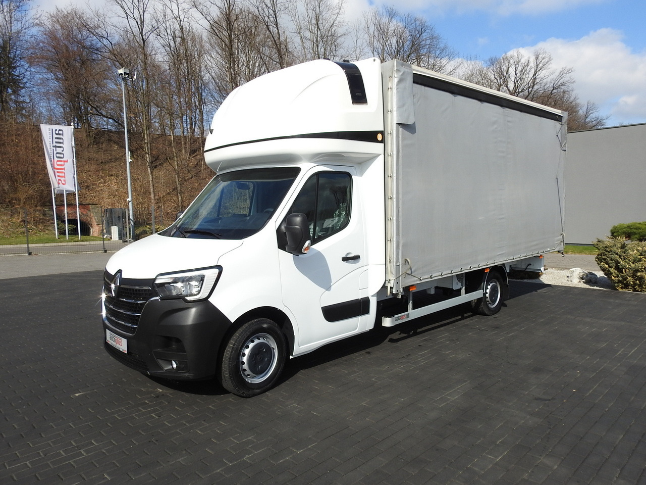 Furgoneta con lona RENAULT MASTER  TARPAULIN 10 PALLETS WEBASTO CRUISE CONTROL LED LIGHTS PNEUMATICS AIR CONDITIONING  165HP: foto 6
