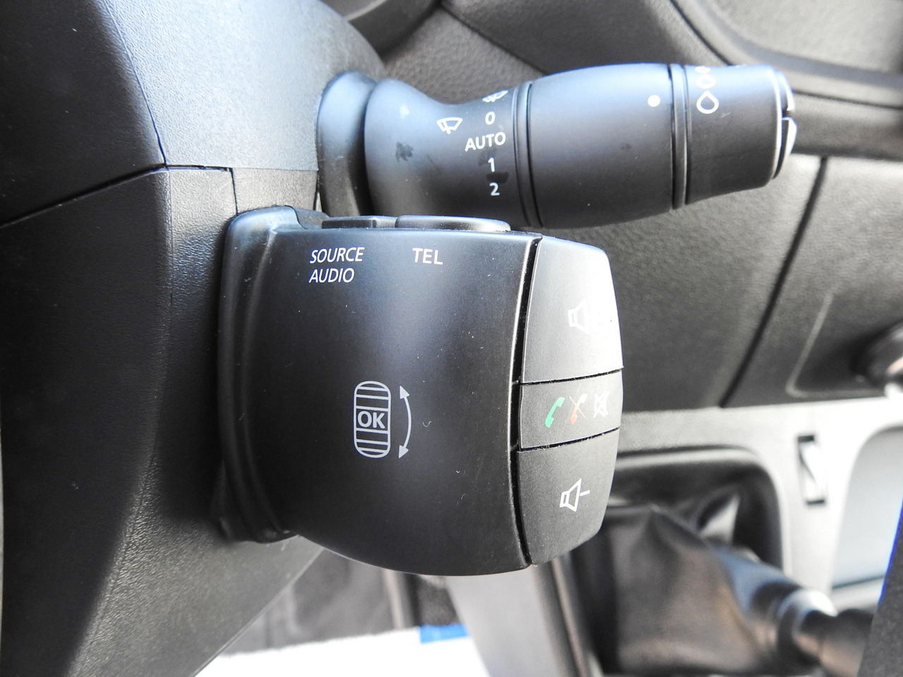 Furgoneta con lona RENAULT MASTER  TARPAULIN 10 PALLETS WEBASTO CRUISE CONTROL LED LIGHTS PNEUMATICS AIR CONDITIONING  165HP: foto 36