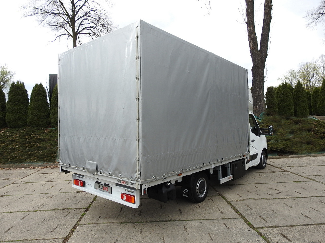 RENAULT MASTER TARPAULIN 10 PALLETS WEBASTO CRUISE CONTROL NAVIGATION AIR CONDITIONING LED LIGHTS PNEUMATICS 165HP - Furgoneta con lona: foto 3 RENAULT MASTER TARPAULIN 10 PALLETS WEBASTO CRUISE CONTROL NAVIGATION AIR CONDITIONING LED LIGHTS PNEUMATICS 165HP - Furgoneta con lona: foto 3