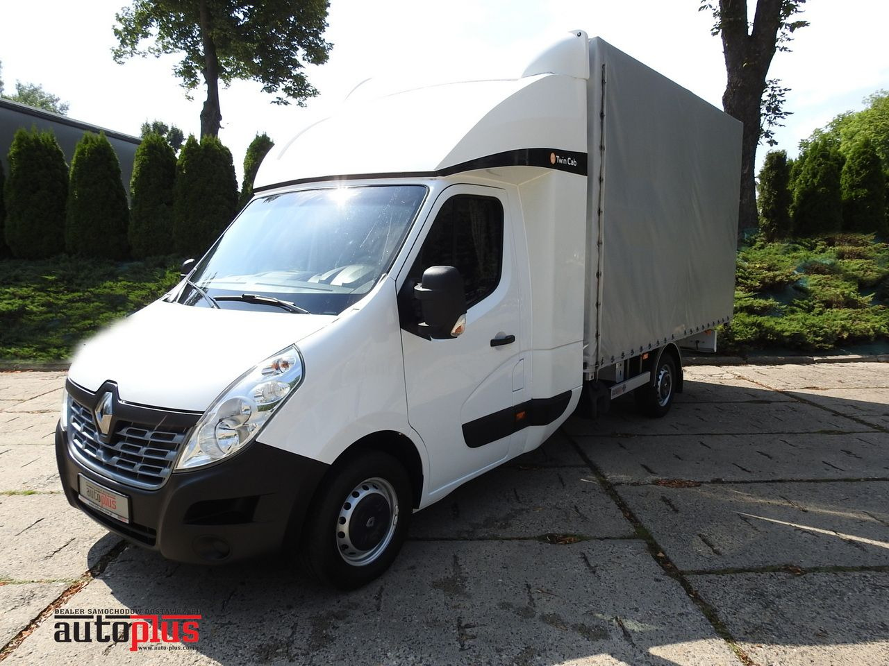 RENAULT MASTER TARPAULIN 8 PALLETS WEBASTO CRUISE CONTROL PNEUMATICS AIR CONDITIONING 170HP - Furgoneta con lona: foto 1 RENAULT MASTER TARPAULIN 8 PALLETS WEBASTO CRUISE CONTROL PNEUMATICS AIR CONDITIONING 170HP - Furgoneta con lona: foto 1