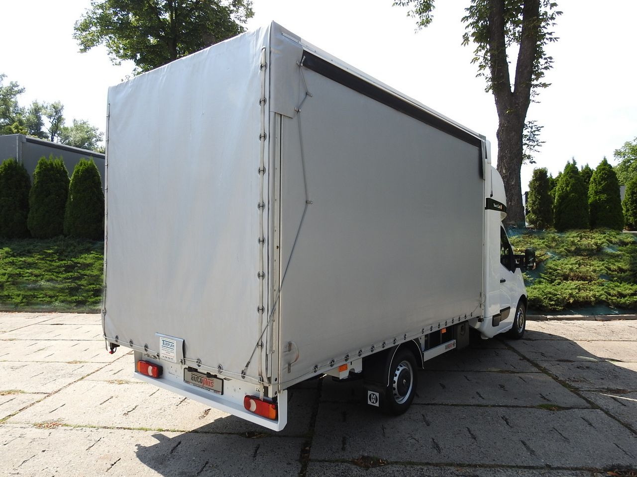 RENAULT MASTER TARPAULIN 8 PALLETS WEBASTO CRUISE CONTROL PNEUMATICS AIR CONDITIONING 170HP - Furgoneta con lona: foto 3 RENAULT MASTER TARPAULIN 8 PALLETS WEBASTO CRUISE CONTROL PNEUMATICS AIR CONDITIONING 170HP - Furgoneta con lona: foto 3