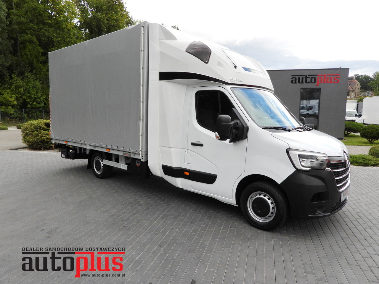 RENAULT MASTER TARPAULIN LIFT 10 PALLETS WEBASTO CRUISE CONTROL LED LIGHTS AIR CONDITIONING  165HP - Furgoneta con lona: foto 1 RENAULT MASTER TARPAULIN LIFT 10 PALLETS WEBASTO CRUISE CONTROL LED LIGHTS AIR CONDITIONING  165HP - Furgoneta con lona: foto 1
