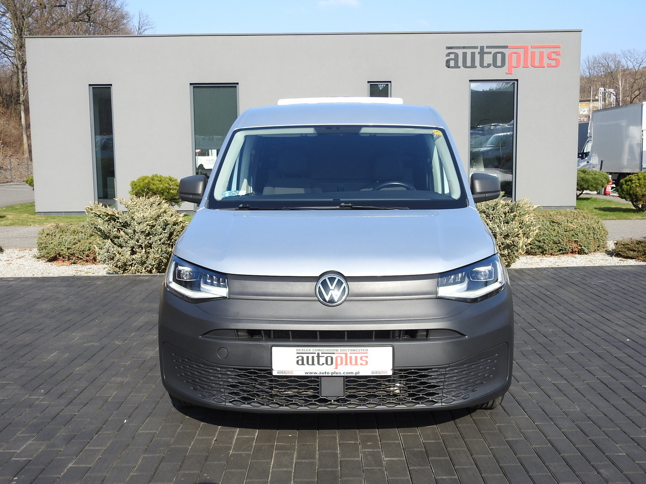 VOLKSWAGEN CADDY REFRIGERATOR VAN -20*C HEATING FUNCTION POWER SUPPLY 230V CRUISE CONTROL LED LIGHTS AIR CONDITIONING 100HP - Furgoneta frigorifica: foto 5 VOLKSWAGEN CADDY REFRIGERATOR VAN -20*C HEATING FUNCTION POWER SUPPLY 230V CRUISE CONTROL LED LIGHTS AIR CONDITIONING 100HP - Furgoneta frigorifica: foto 5