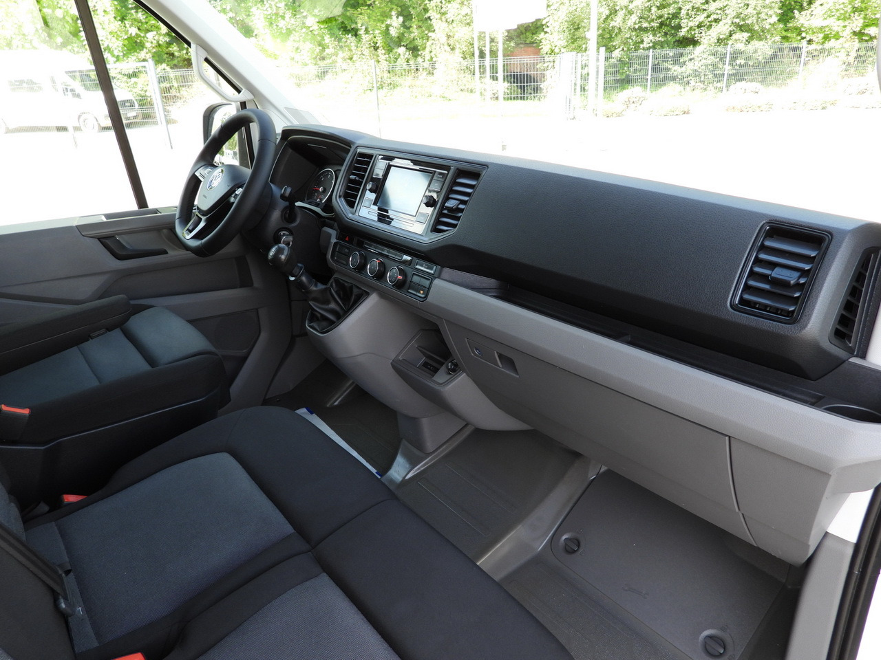 Furgoneta con lona VOLKSWAGEN CRAFTER TARPAULIN LIFT 8 PALLETS CRUISE CONTROL LED LIGHTS TWIN WHEELS AIR CONDITIONING  180HP: foto 43