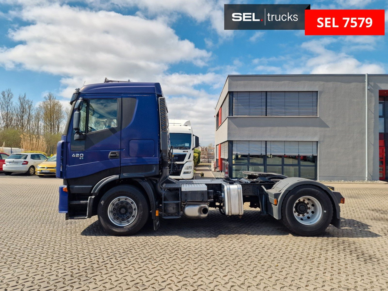 Cabeza tractora Iveco Stralis 420 / Nebenabtrieb / Kipphydraulik / LOF: foto 8 Cabeza tractora Iveco Stralis 420 / Nebenabtrieb / Kipphydraulik / LOF: foto 8