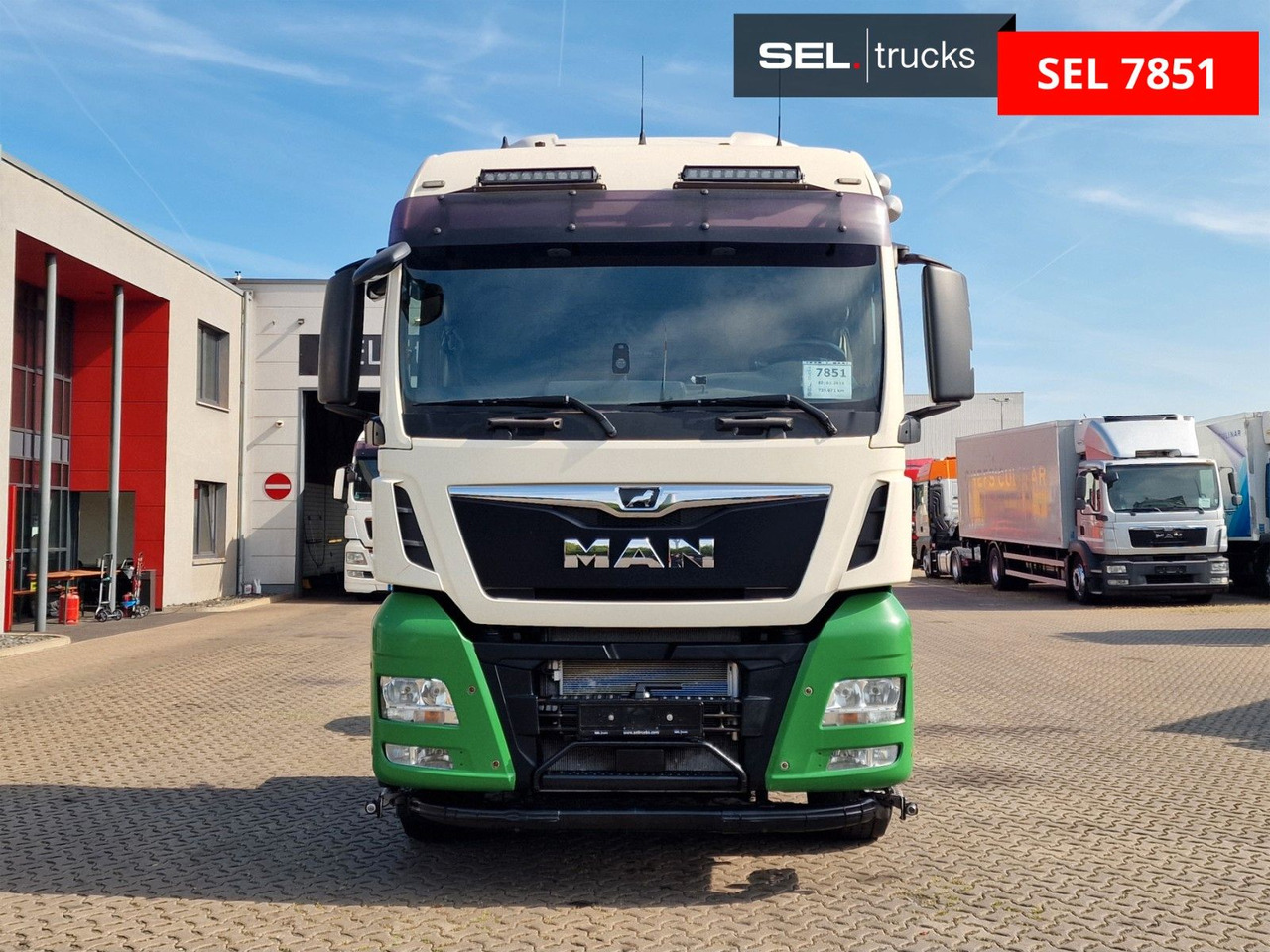 MAN TGX 18.460 4X2 BLS / Retarder / PTO / Standklima - Cabeza tractora: foto 2 MAN TGX 18.460 4X2 BLS / Retarder / PTO / Standklima - Cabeza tractora: foto 2