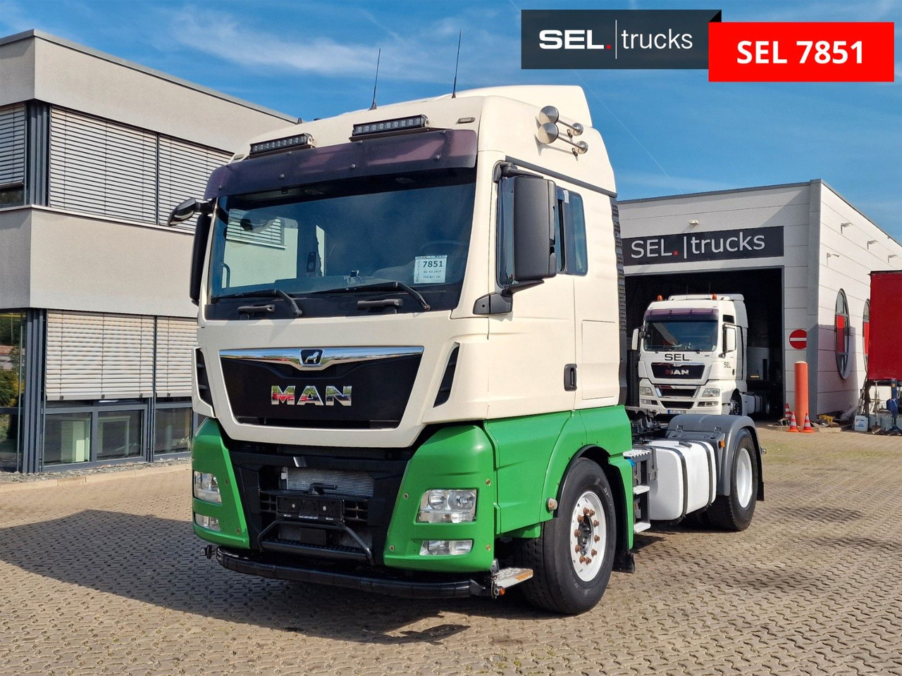 MAN TGX 18.460 4X2 BLS / Retarder / PTO / Standklima - Cabeza tractora: foto 1 MAN TGX 18.460 4X2 BLS / Retarder / PTO / Standklima - Cabeza tractora: foto 1