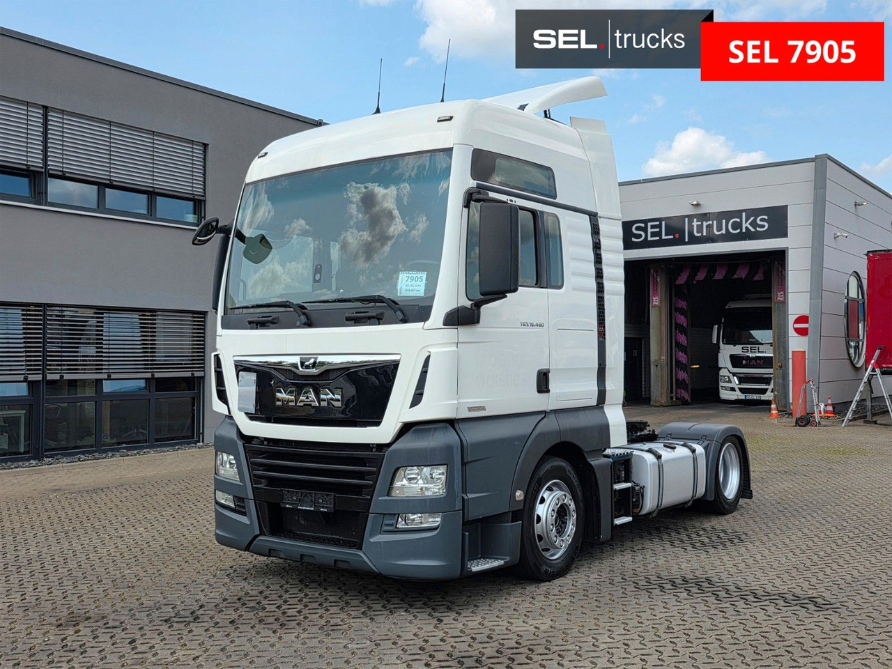 MAN TGX 18.460 4X2 LLS-U / Retarder - Cabeza tractora: foto 1 MAN TGX 18.460 4X2 LLS-U / Retarder - Cabeza tractora: foto 1