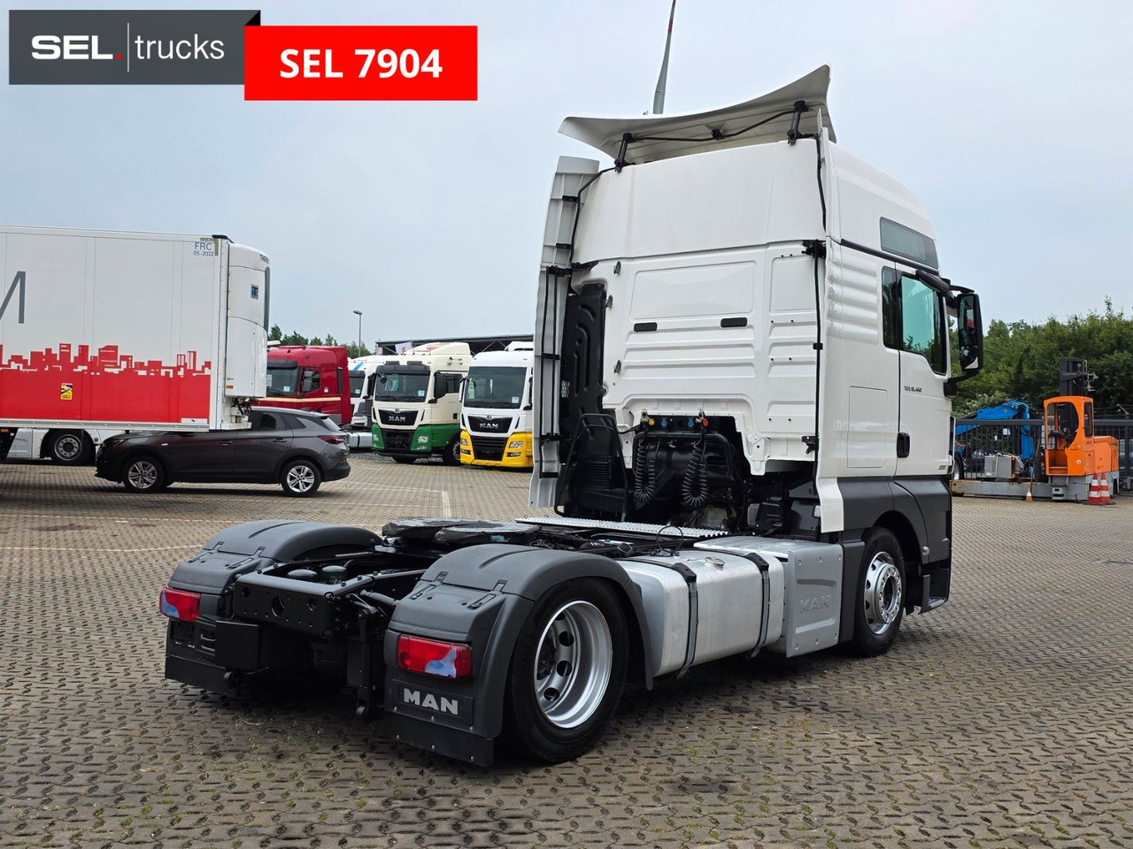 MAN TGX 18.460 4X2 LLS-U / Retarder - Cabeza tractora: foto 5 MAN TGX 18.460 4X2 LLS-U / Retarder - Cabeza tractora: foto 5