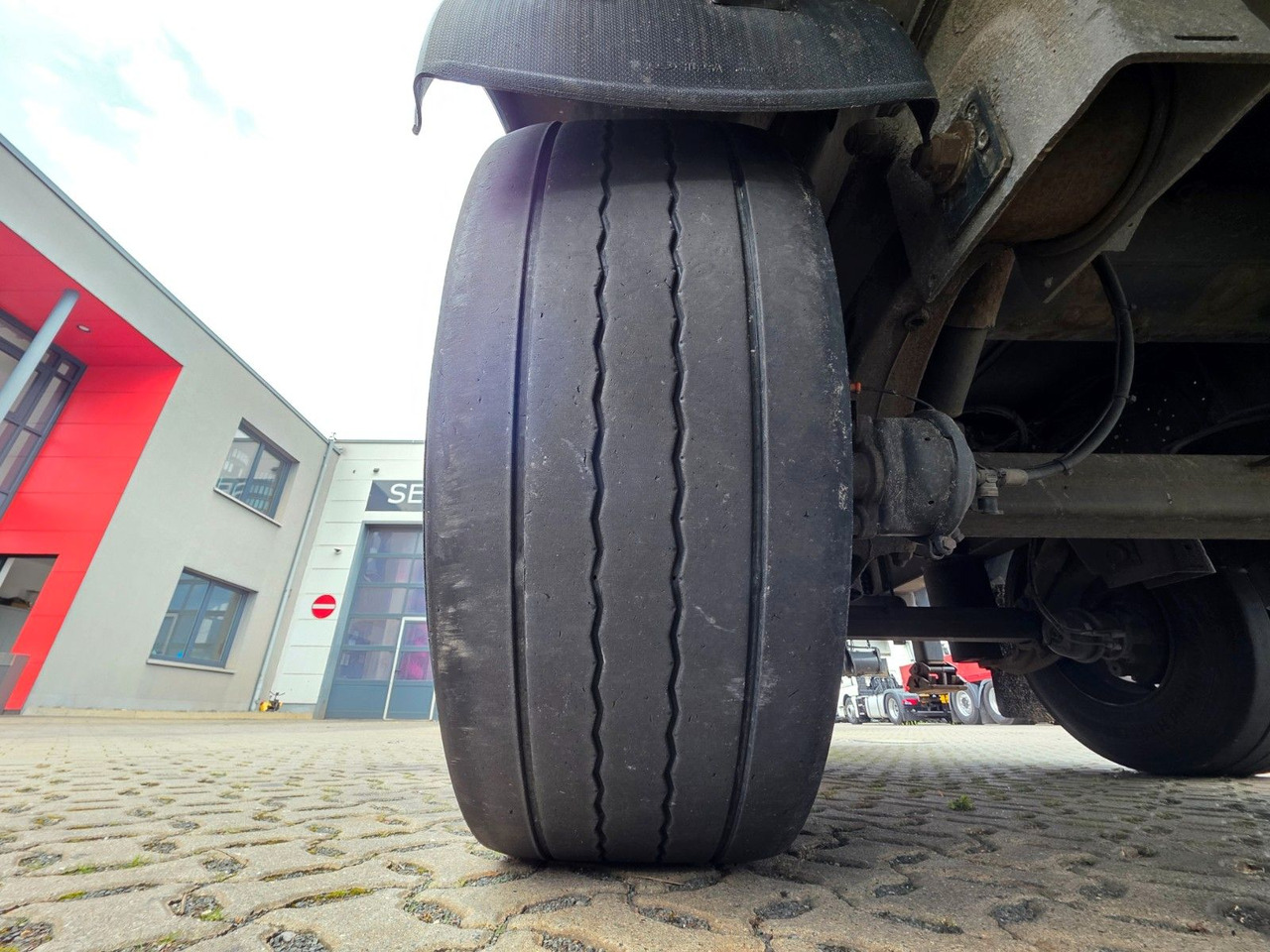 Camión transporte de bebidas Iveco Stralis 420 / Ldbw /  Lenkachse / Liftachse: foto 46