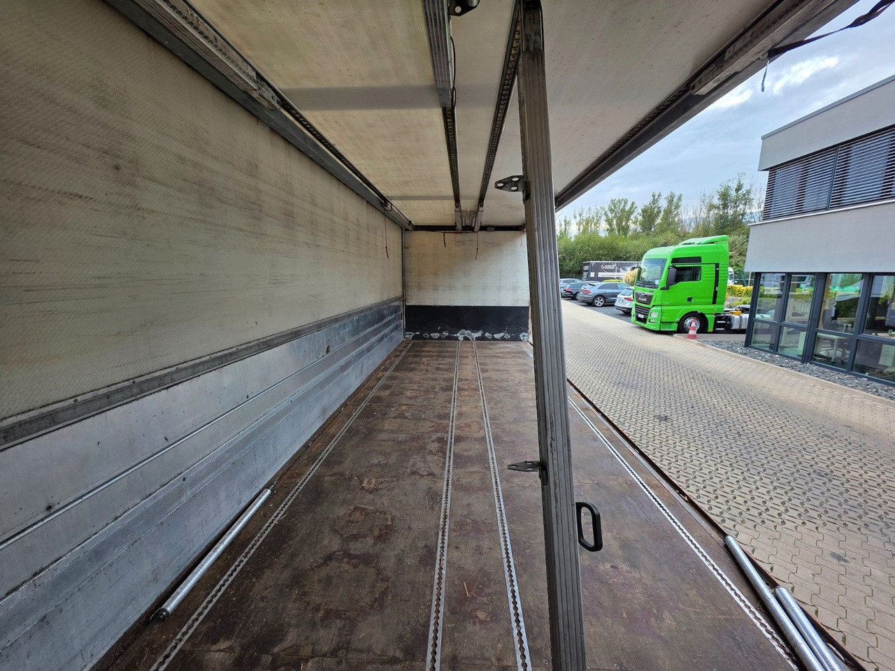 Camión transporte de bebidas Iveco Stralis 420 / Ldbw /  Lenkachse / Liftachse: foto 38