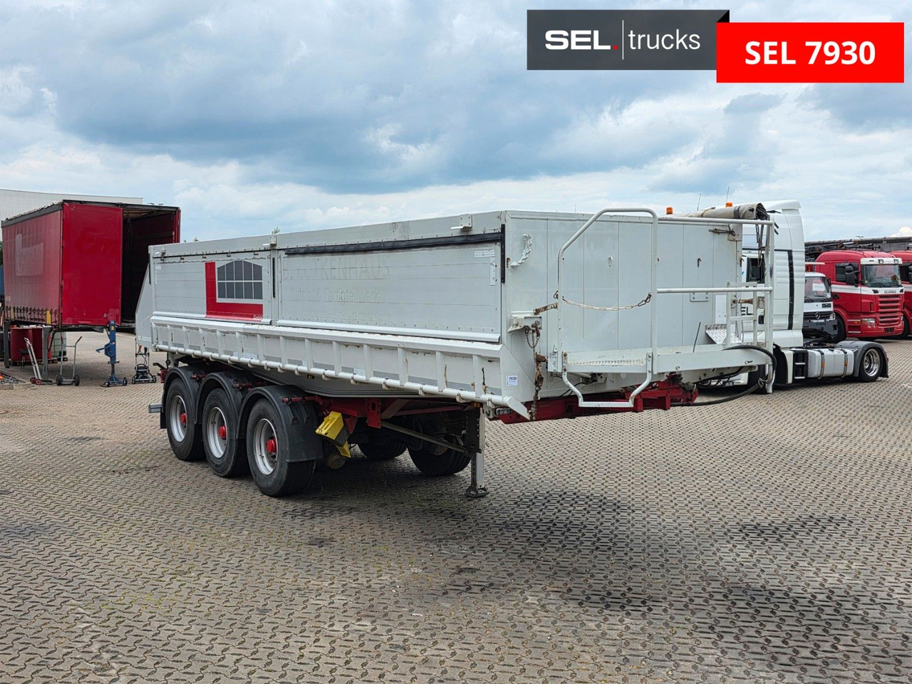 Kempf SK35/3 / 2 Seiten Kipper / Pendelplappe rechts ! - Semirremolque volquete: foto 1 Kempf SK35/3 / 2 Seiten Kipper / Pendelplappe rechts ! - Semirremolque volquete: foto 1
