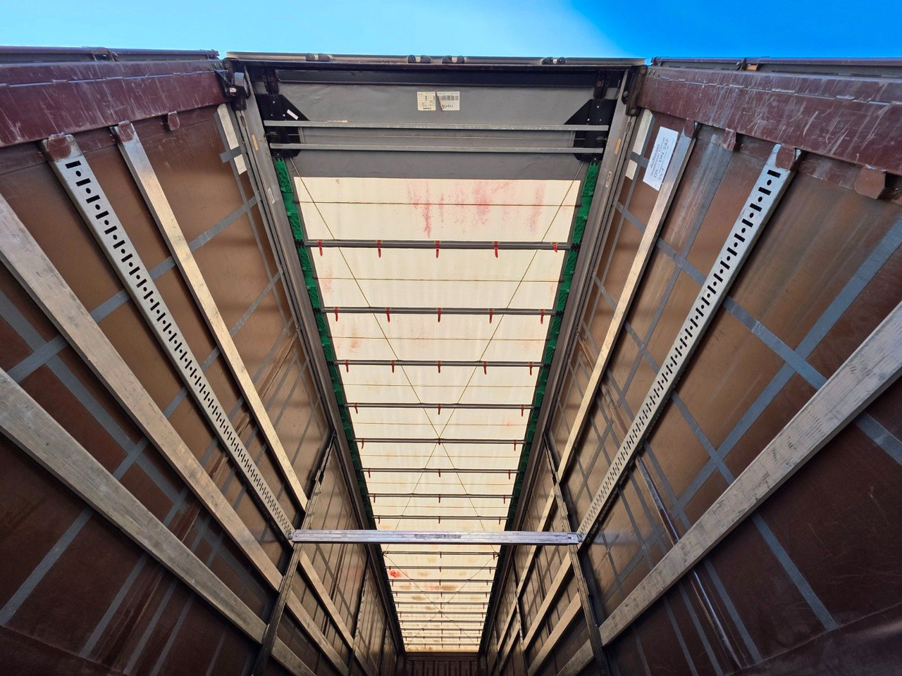 Semirremolque lona Krone SD / Liftachse / EDSCHA: foto 11 Semirremolque lona Krone SD / Liftachse / EDSCHA: foto 11