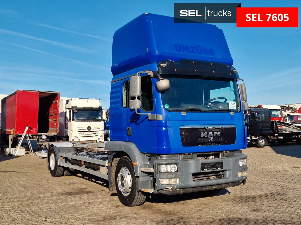 MAN TGM 18.340 4X2 LL / Ladebordwand / 3 Betten - Camión portacontenedore/ Intercambiable: foto 3 MAN TGM 18.340 4X2 LL / Ladebordwand / 3 Betten - Camión portacontenedore/ Intercambiable: foto 3