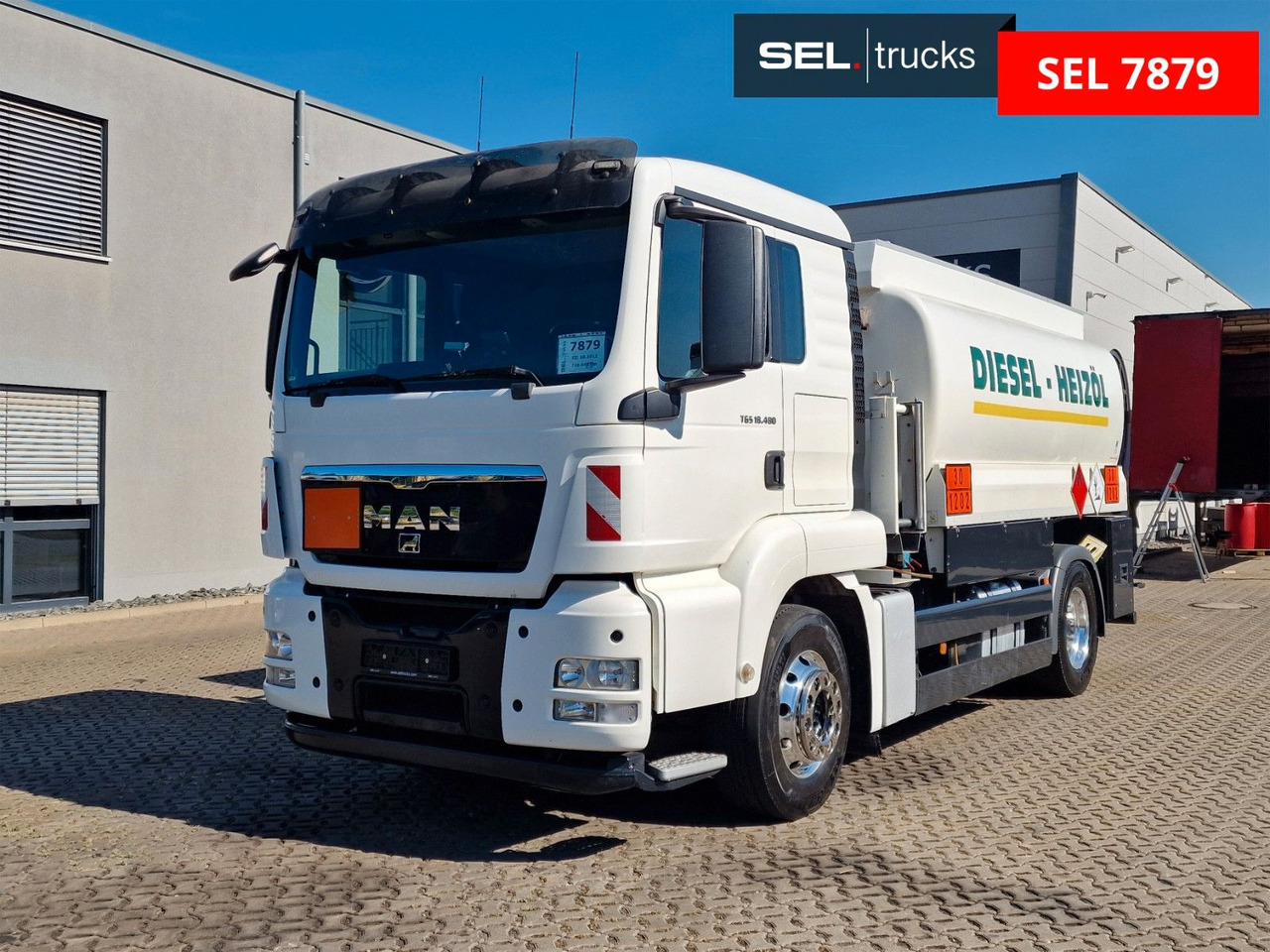 MAN TGS 18.480 4X2 LL / Intarder / ADR AT / 14.000 l - Camión cisterna: foto 1 MAN TGS 18.480 4X2 LL / Intarder / ADR AT / 14.000 l - Camión cisterna: foto 1