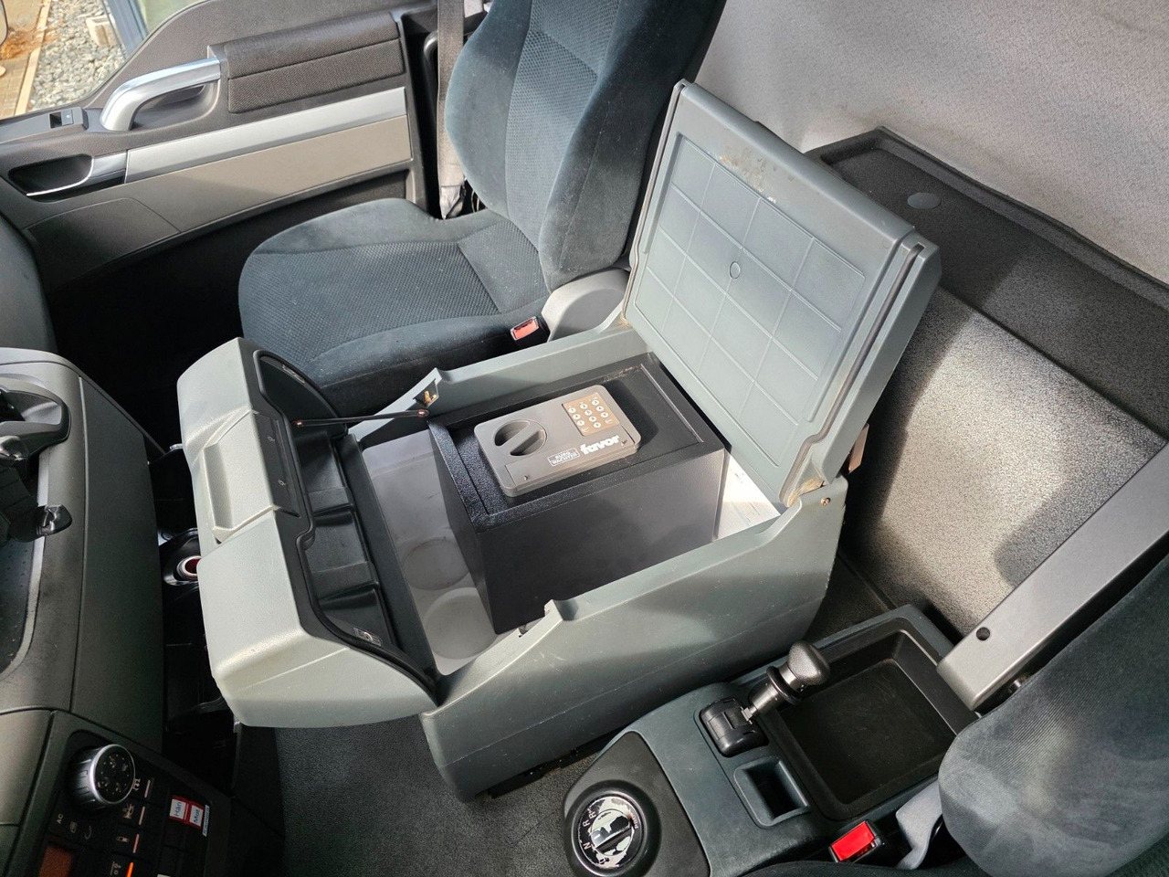 Camión cisterna MAN TGS 26.440 6X2-2 LL / ADR AT / 3 Kamm. / Lenkac.: foto 33