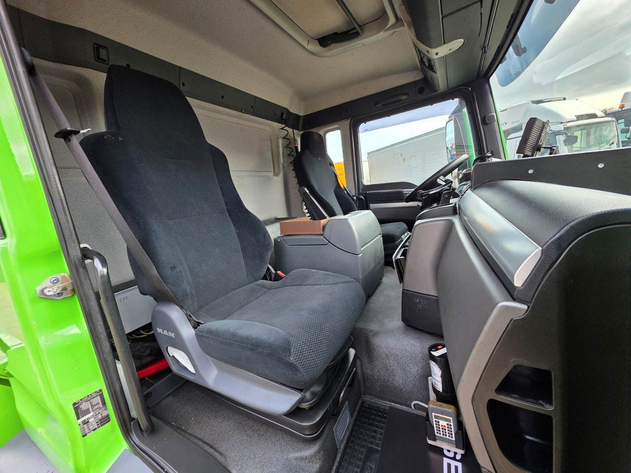 Camión cisterna MAN TGS 26.440 6X2-2 LL / ADR AT / 3 Kamm. / Lenkac.: foto 31