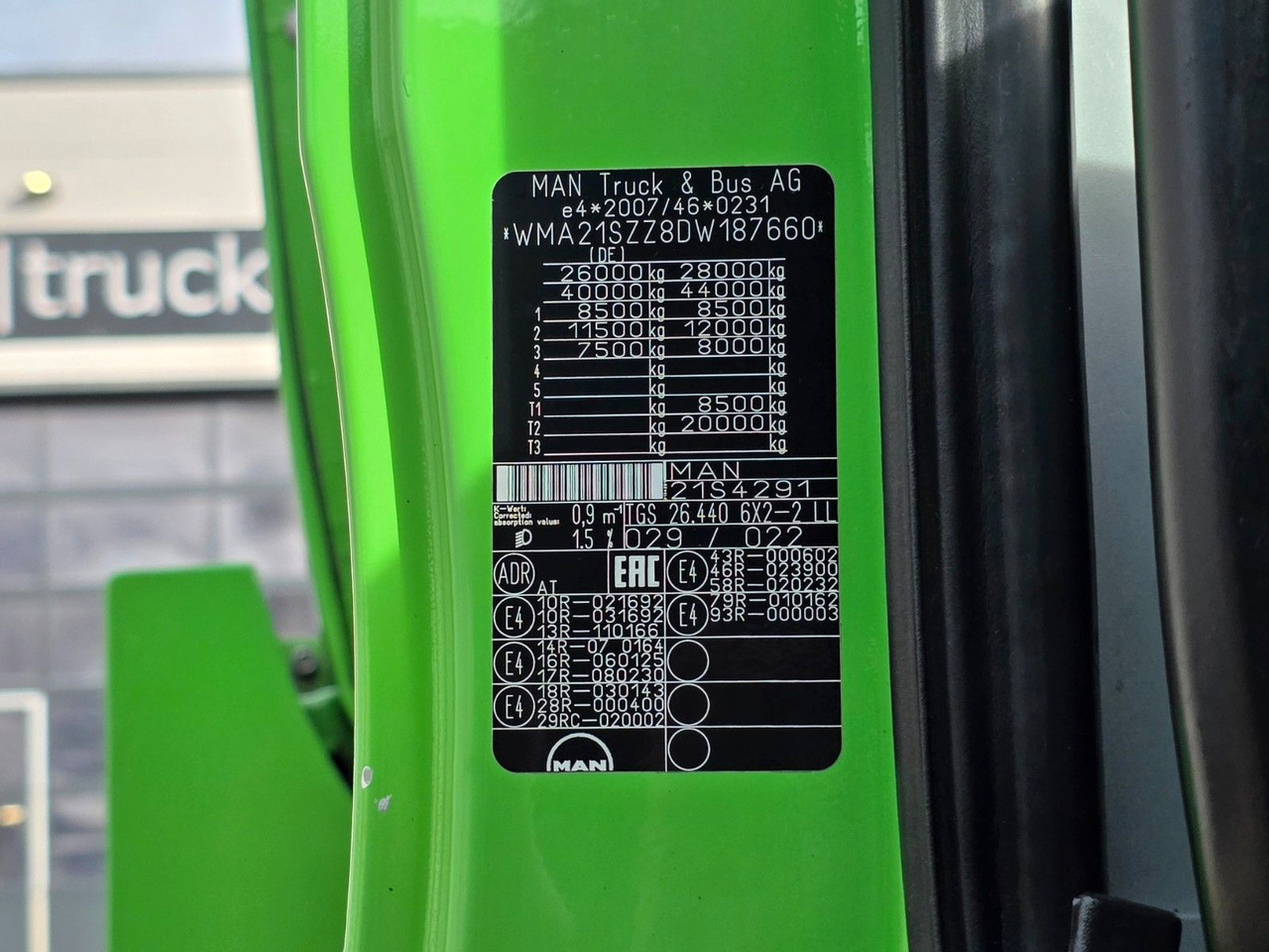 Camión cisterna MAN TGS 26.440 6X2-2 LL / ADR AT / 3 Kamm. / Lenkac.: foto 26