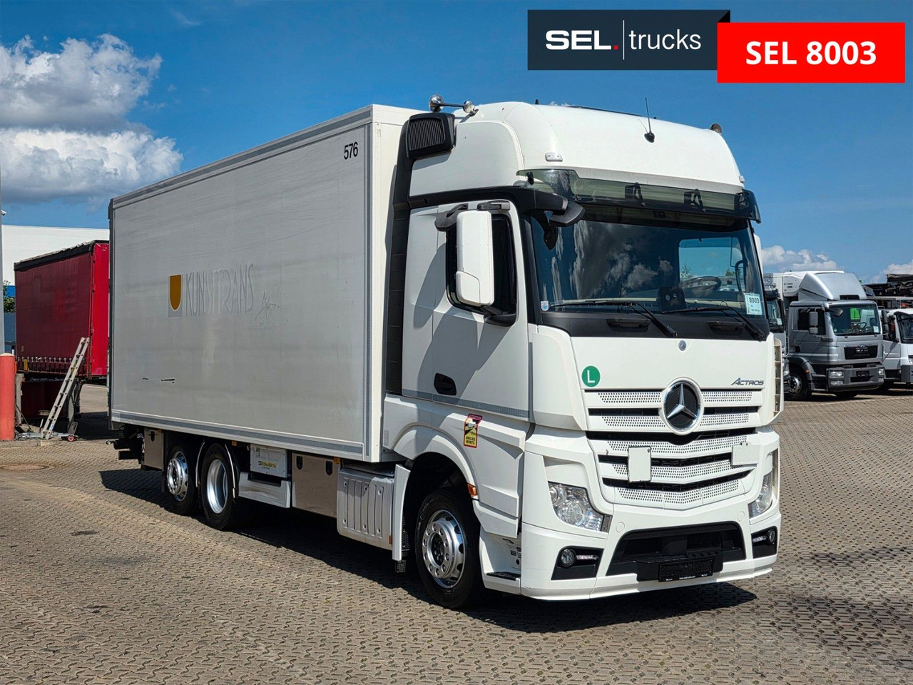 Mercedes-Benz Actros 2551 /Retarder/Ldbw/Konvekta/Lenkachse - Camión caja cerrada: foto 3 Mercedes-Benz Actros 2551 /Retarder/Ldbw/Konvekta/Lenkachse - Camión caja cerrada: foto 3