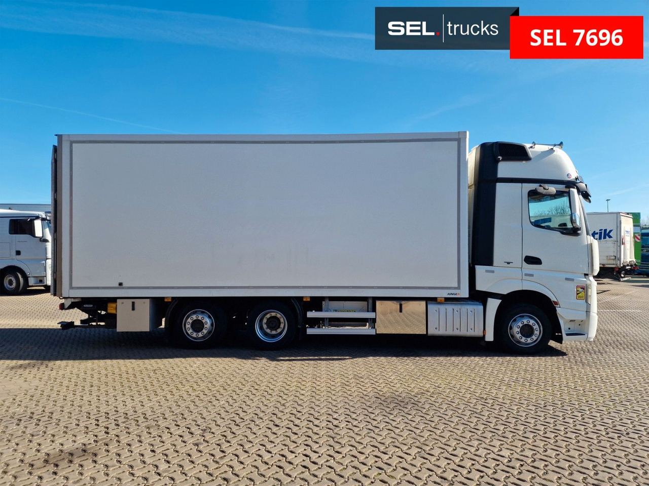 Mercedes-Benz Actros 2643 / Retarder / Ldbw / Lenkachse / - Camión caja cerrada: foto 4 Mercedes-Benz Actros 2643 / Retarder / Ldbw / Lenkachse / - Camión caja cerrada: foto 4
