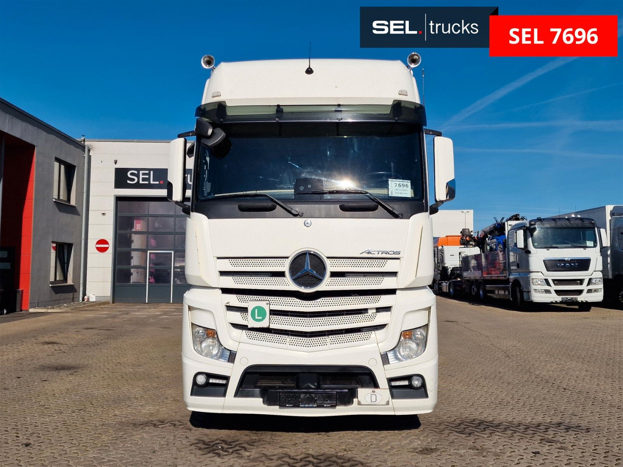 Mercedes-Benz Actros 2643 / Retarder / Ldbw / Lenkachse / - Camión caja cerrada: foto 2 Mercedes-Benz Actros 2643 / Retarder / Ldbw / Lenkachse / - Camión caja cerrada: foto 2