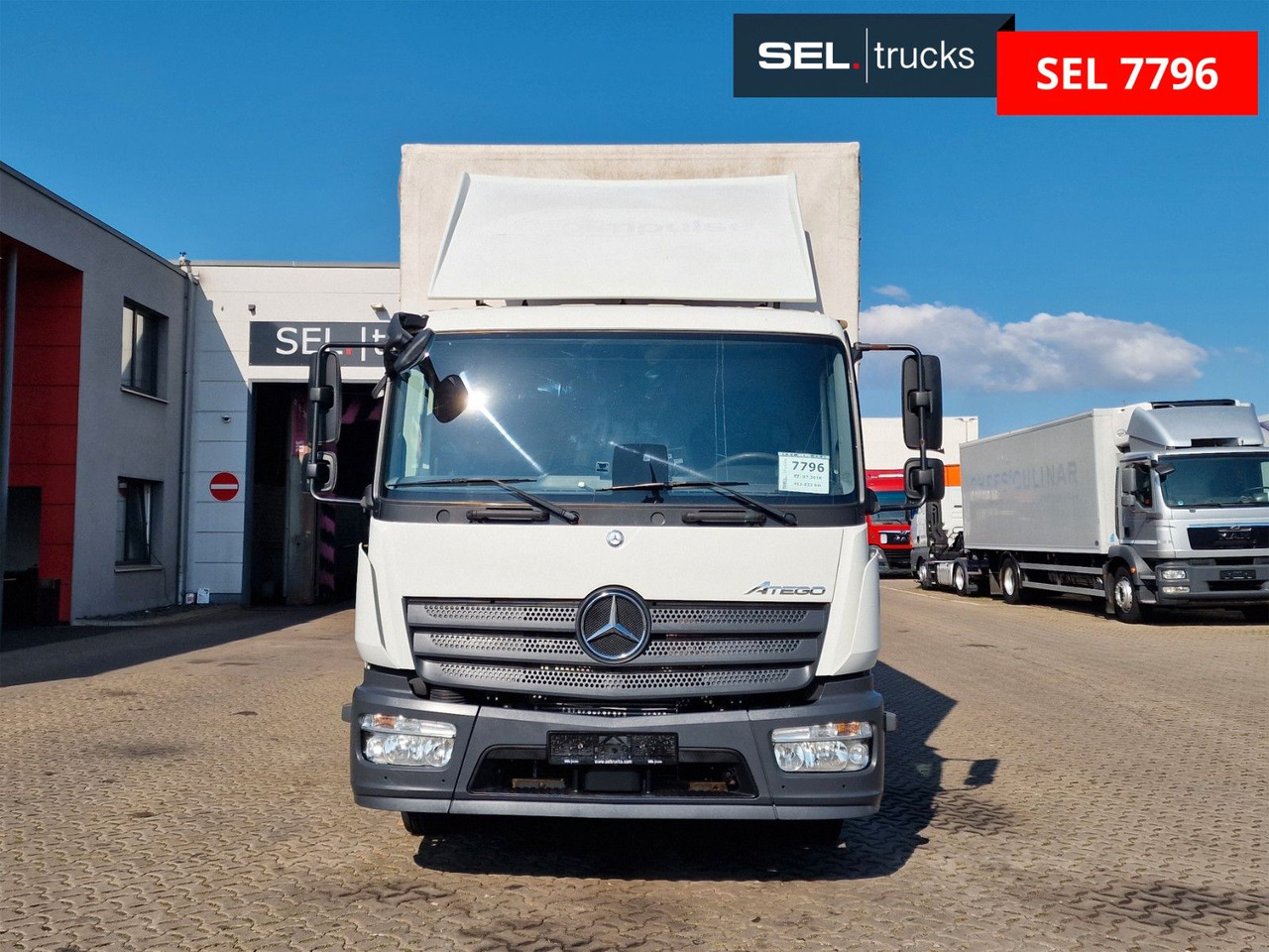 Mercedes-Benz Atego 1221 / Ladebordwand - Camión lona: foto 2 Mercedes-Benz Atego 1221 / Ladebordwand - Camión lona: foto 2