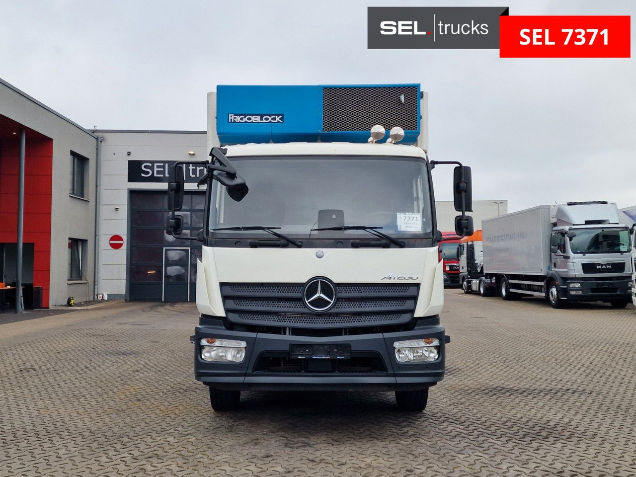 Mercedes-Benz Atego 1530 / Ladebordwand / Frigoblock FK25L - Camión frigorífico: foto 2 Mercedes-Benz Atego 1530 / Ladebordwand / Frigoblock FK25L - Camión frigorífico: foto 2