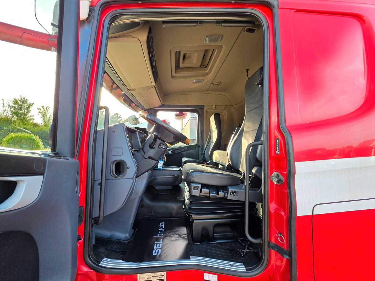 Camión grúa Scania R400 LB6X2*4HNB / Retarder / HIAB / Lenkachse: foto 26 Camión grúa Scania R400 LB6X2*4HNB / Retarder / HIAB / Lenkachse: foto 26