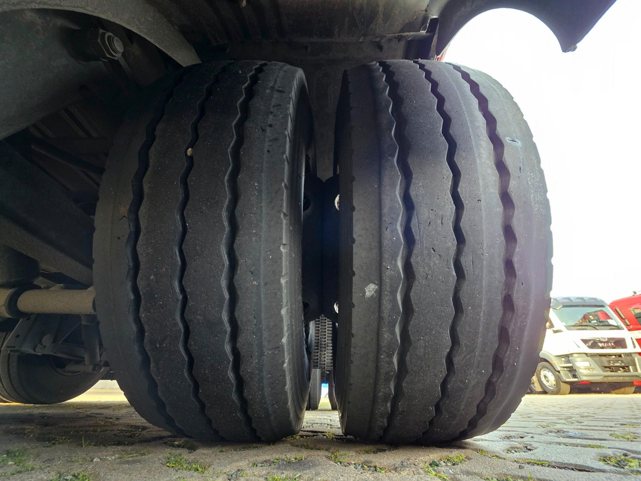 Semirremolque transporte de bebidas Schwarzmüller SJ: foto 36